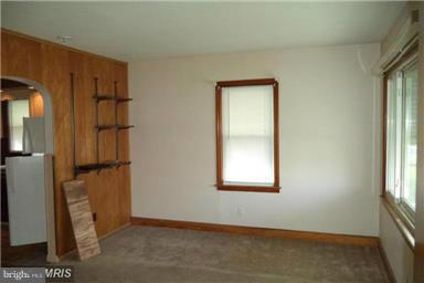 ESSEX - Residential Lease