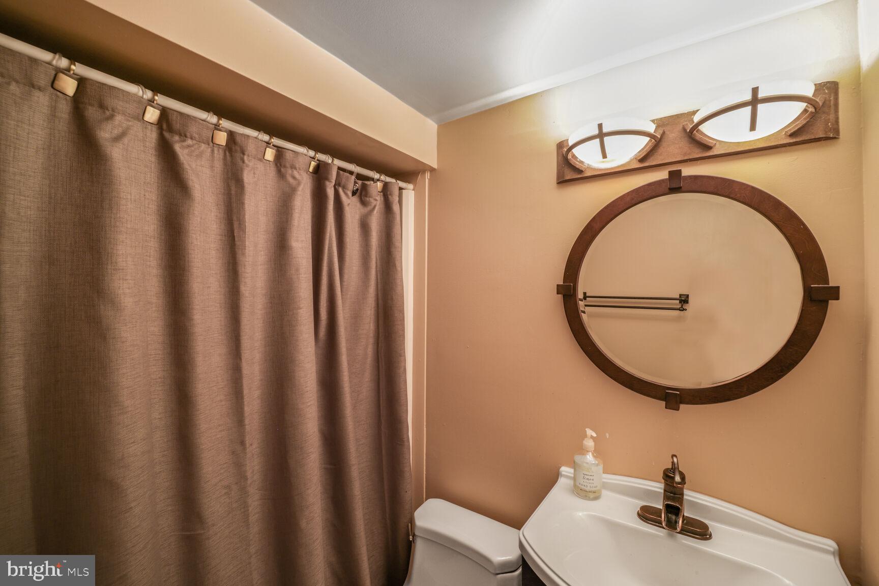 WILLERBURN ACRES - Residential