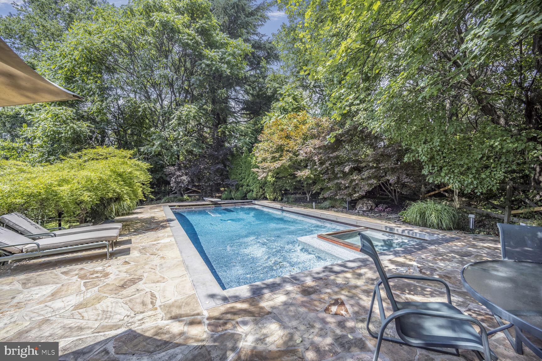 WILLERBURN ACRES - Residential