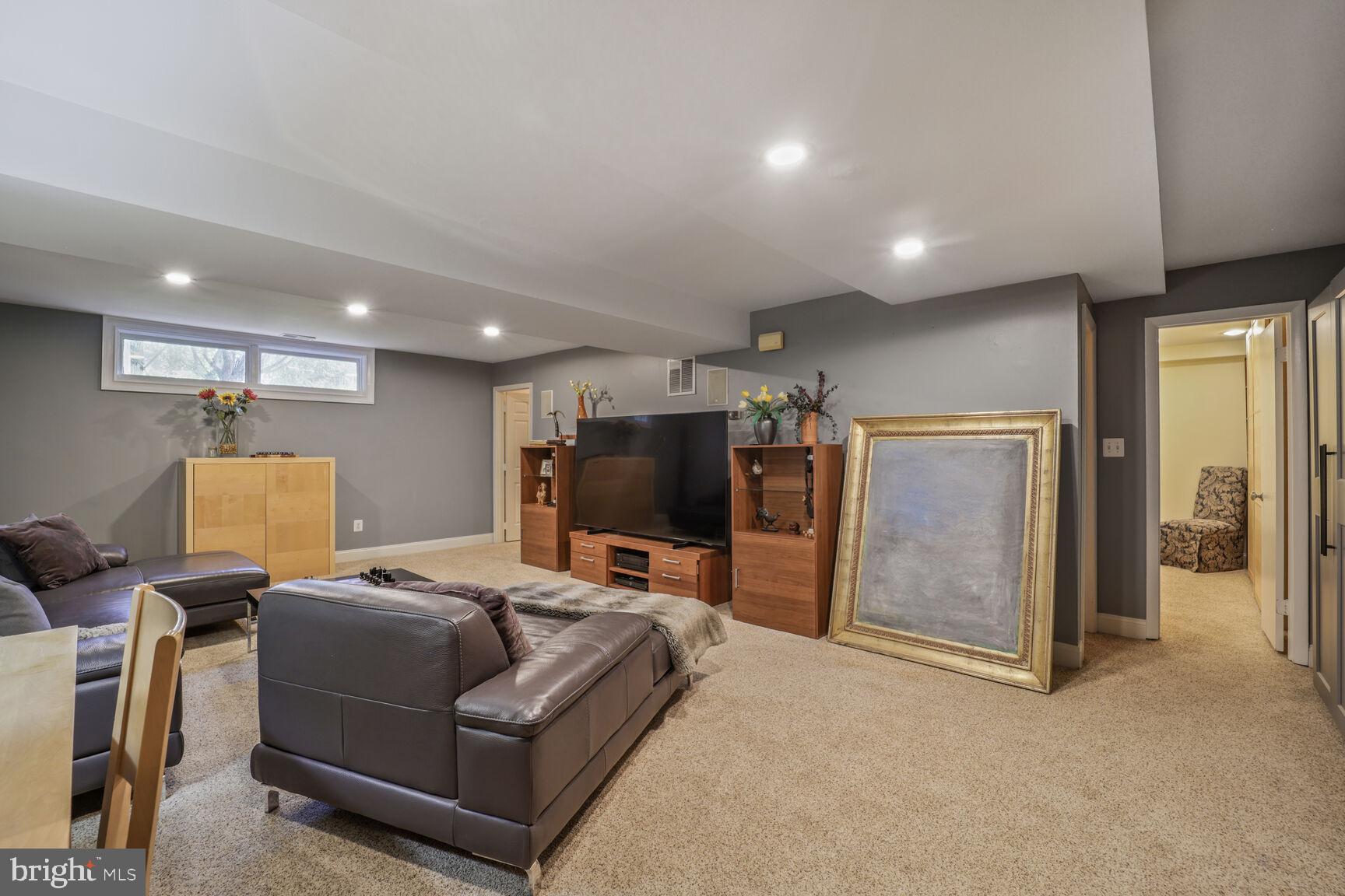 WILLERBURN ACRES - Residential