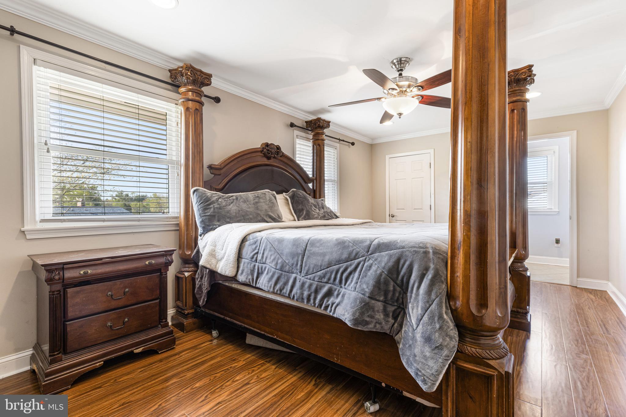 CALVERTON - Residential