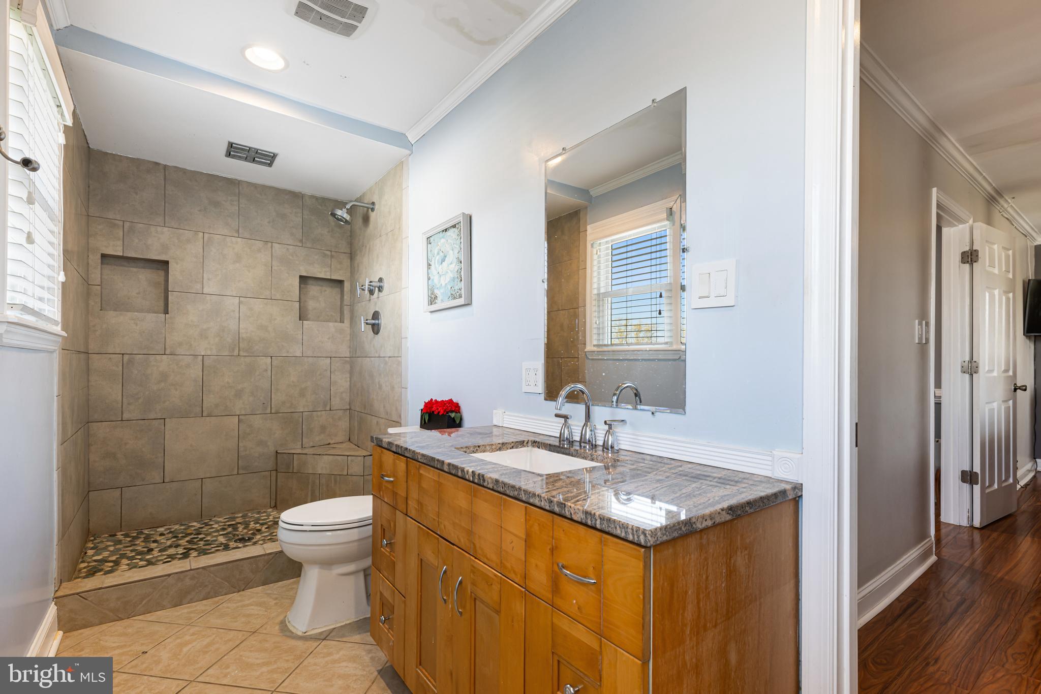 CALVERTON - Residential