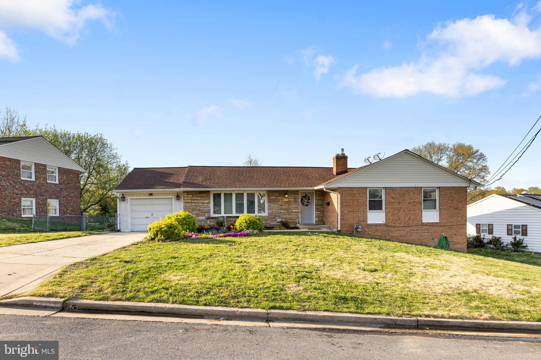 CALVERTON - Residential