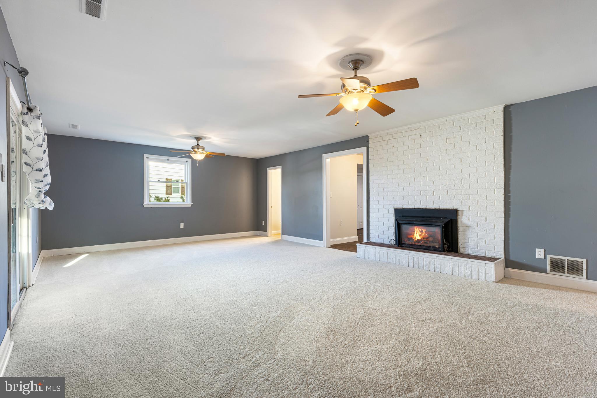 CALVERTON - Residential