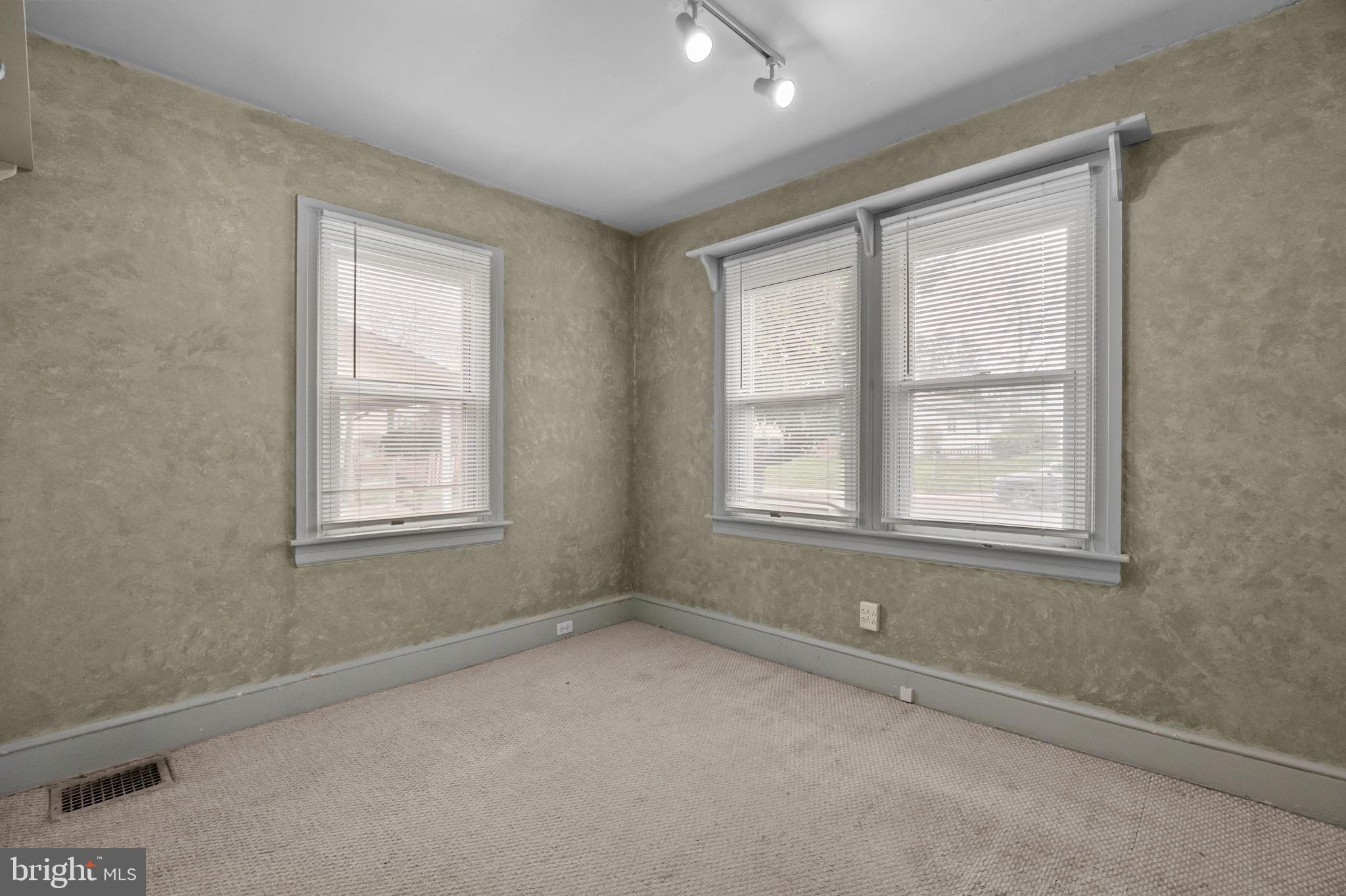 OVERLOOK HILLS - Residential