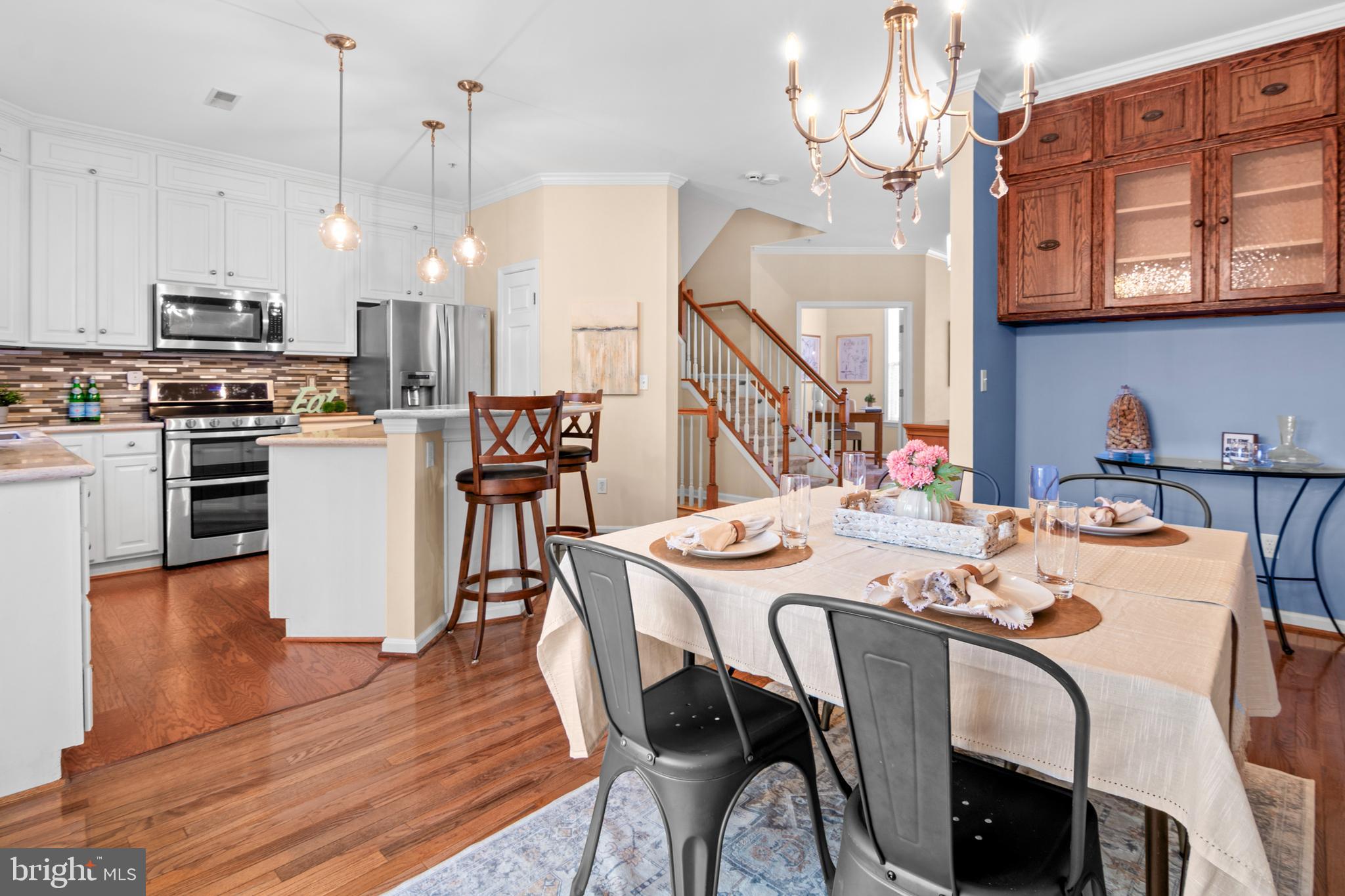 WATERS EDGE - Residential