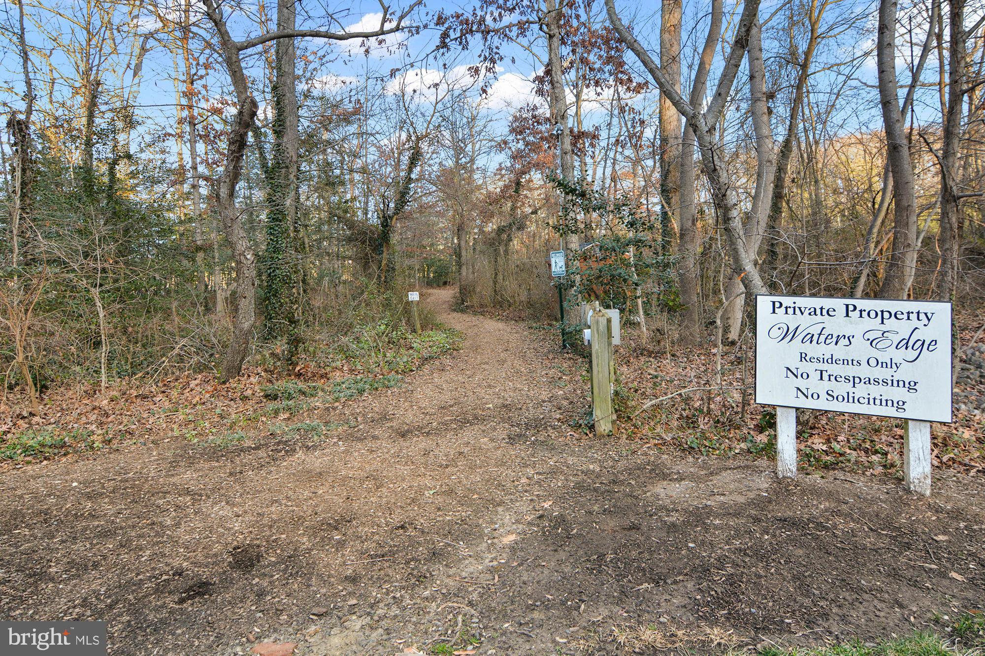 WATERS EDGE - Residential