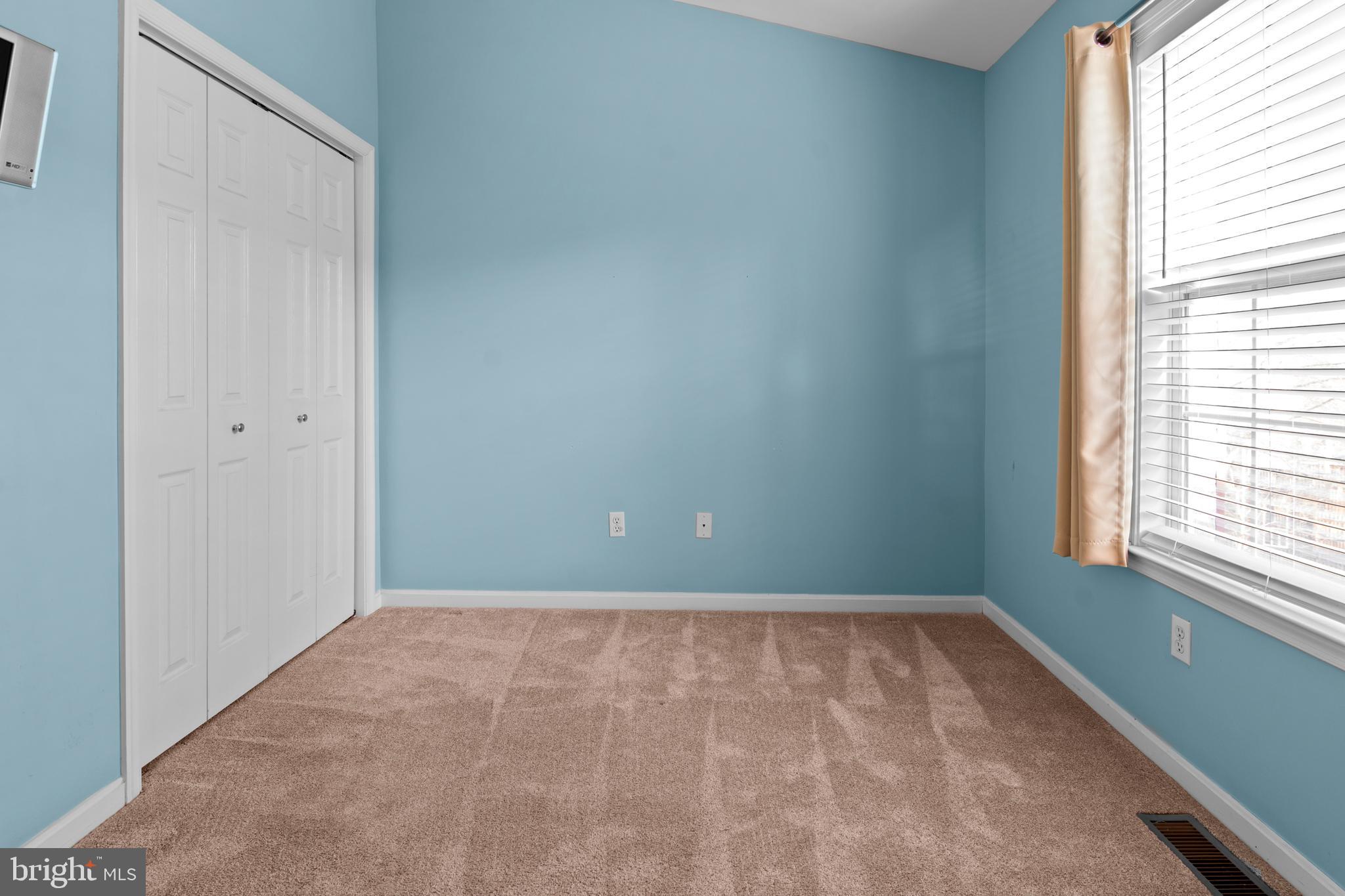 WATERS EDGE - Residential