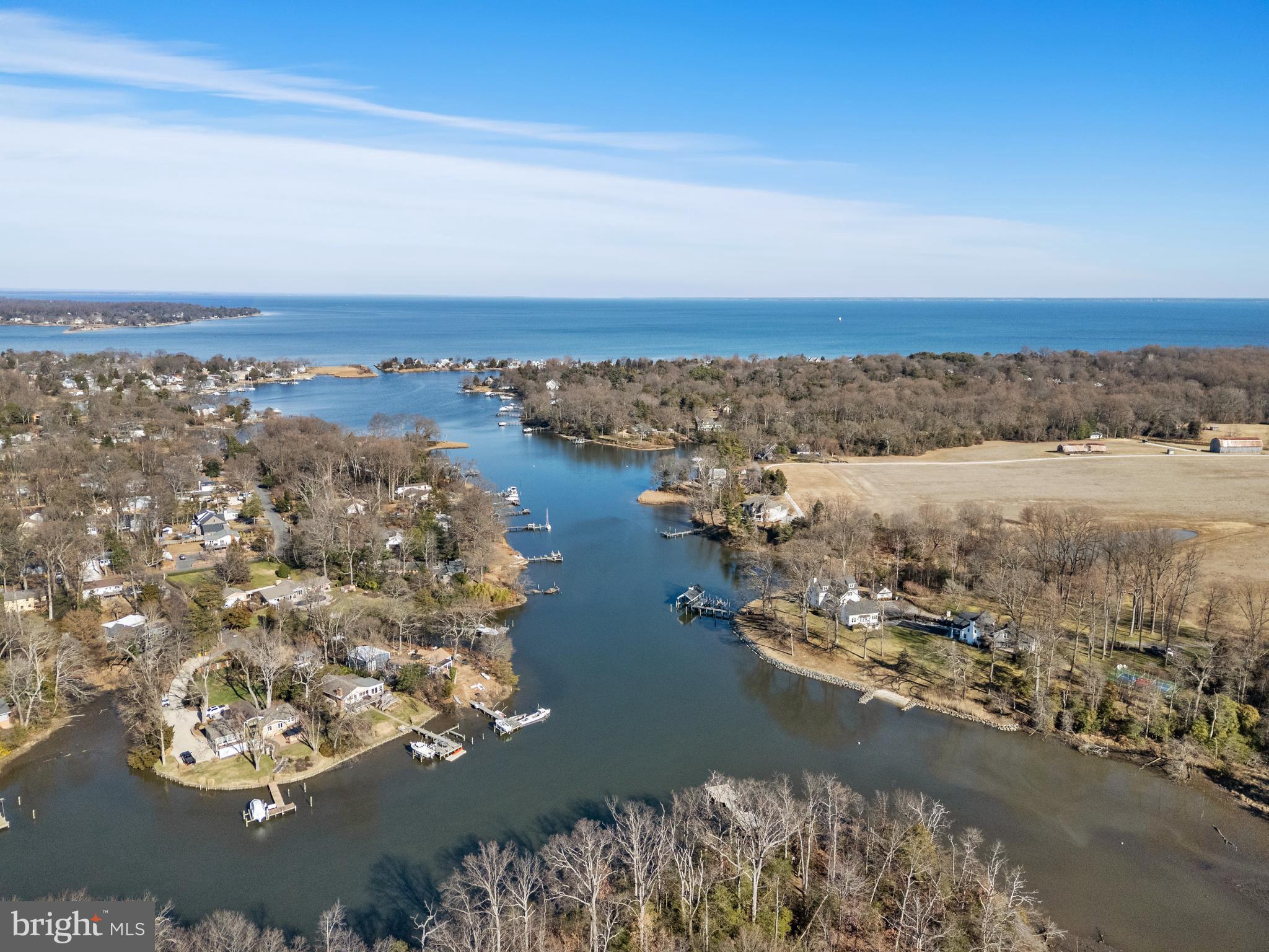 WATERS EDGE - Residential