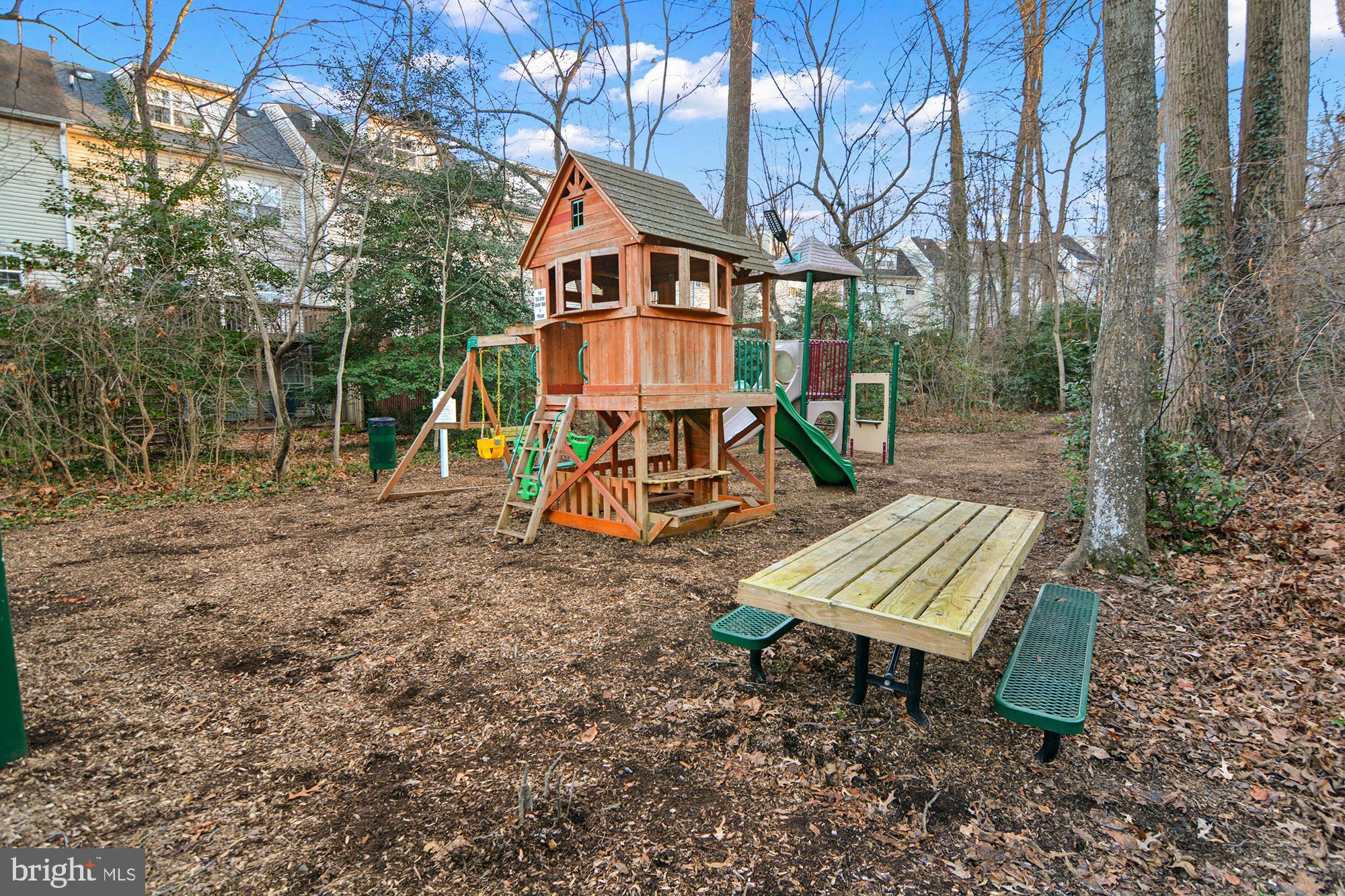 WATERS EDGE - Residential