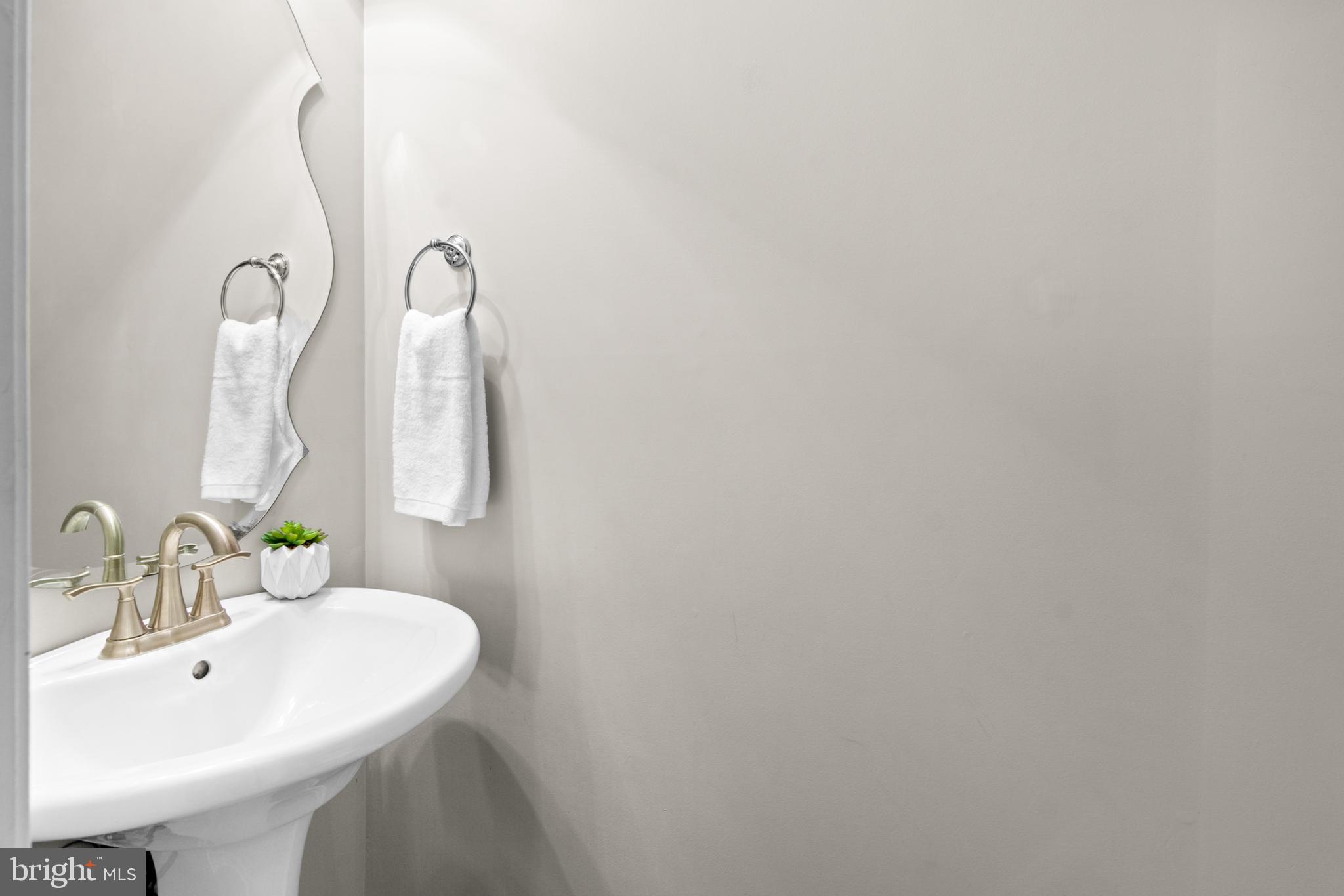 WATERS EDGE - Residential