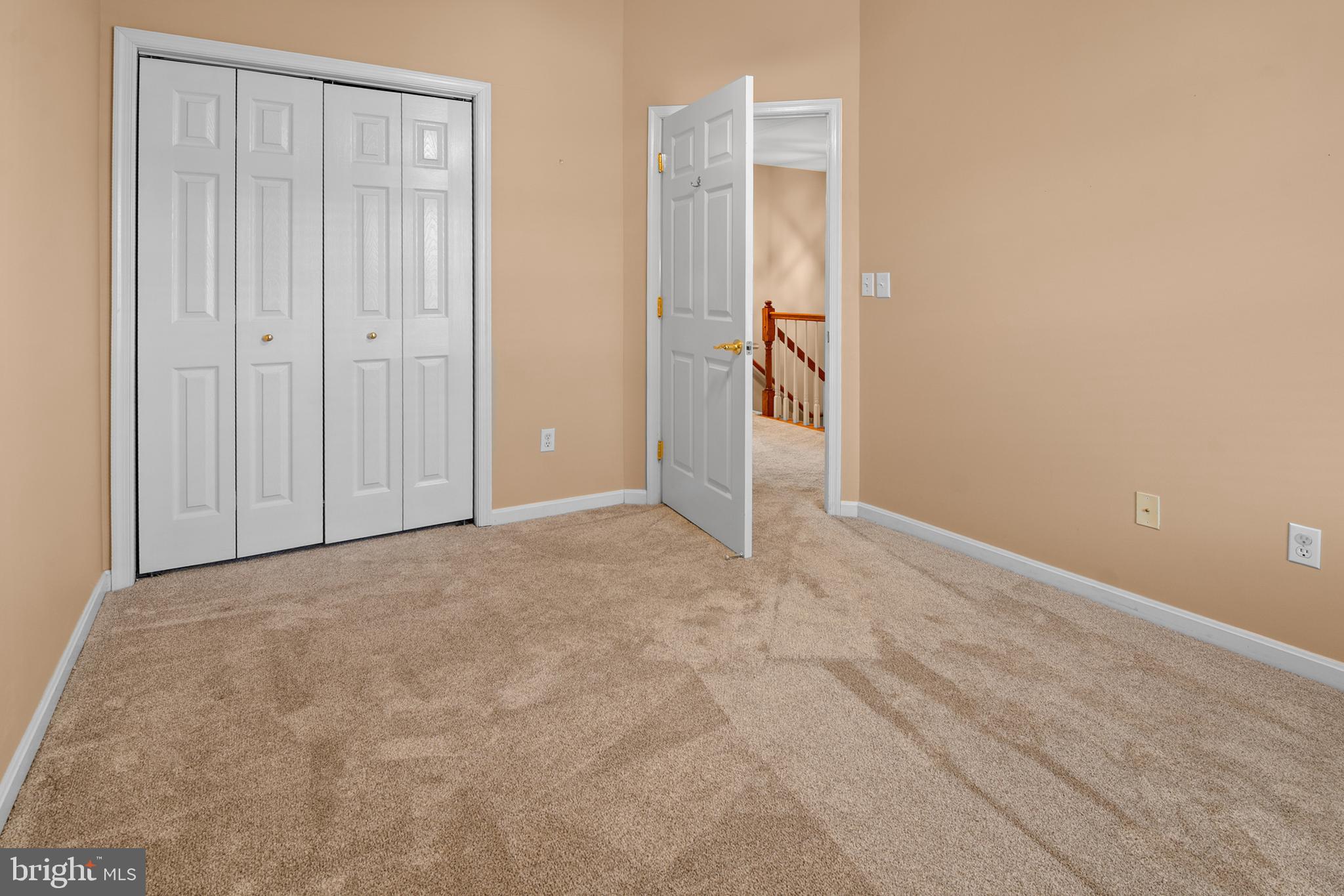 WATERS EDGE - Residential