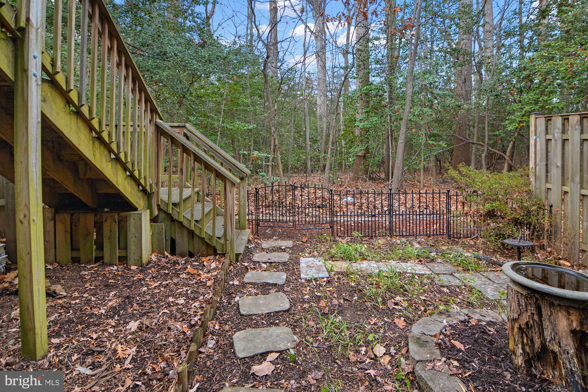 WATERS EDGE - Residential