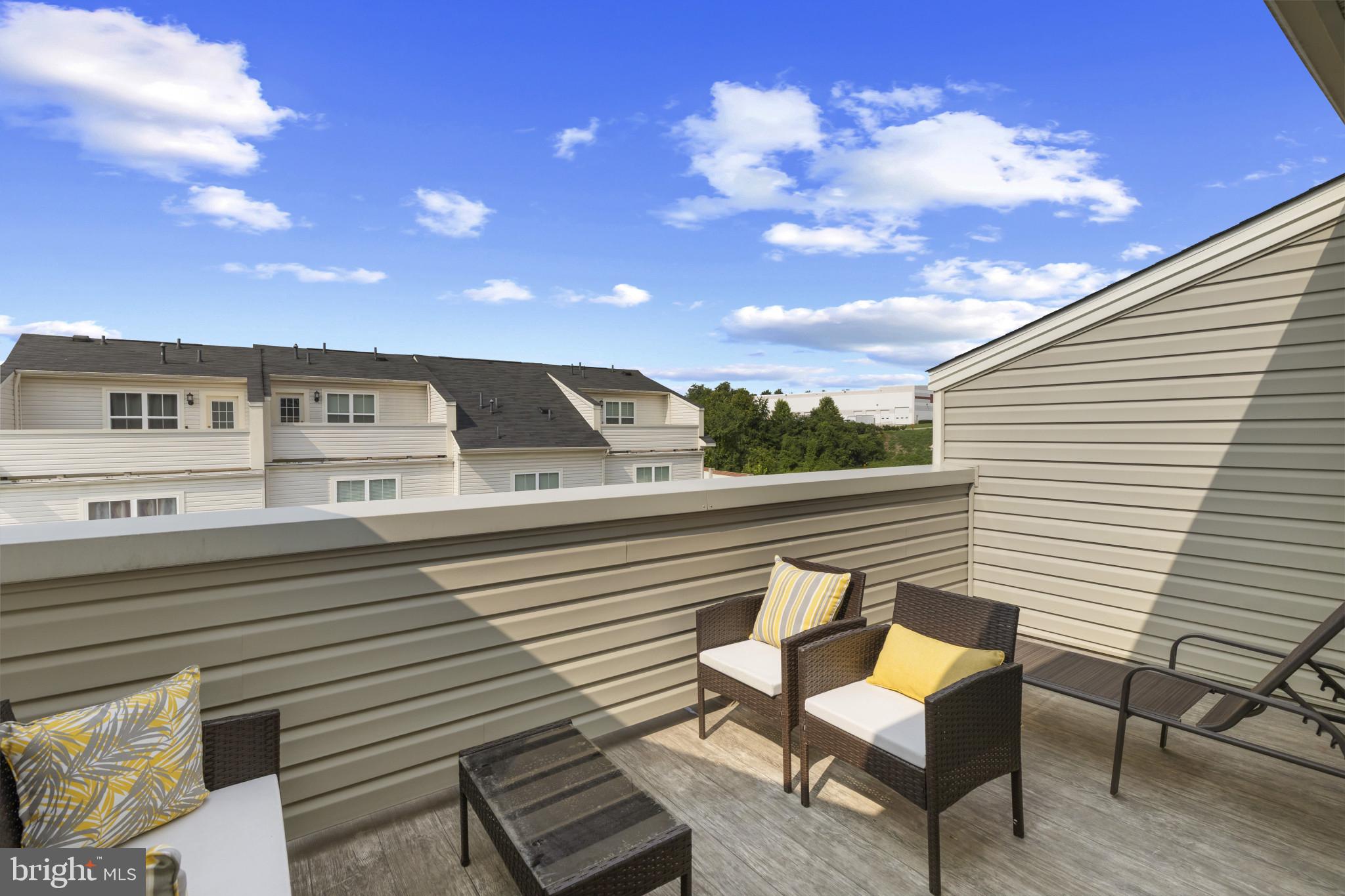 OXFORD SQUARE - Residential