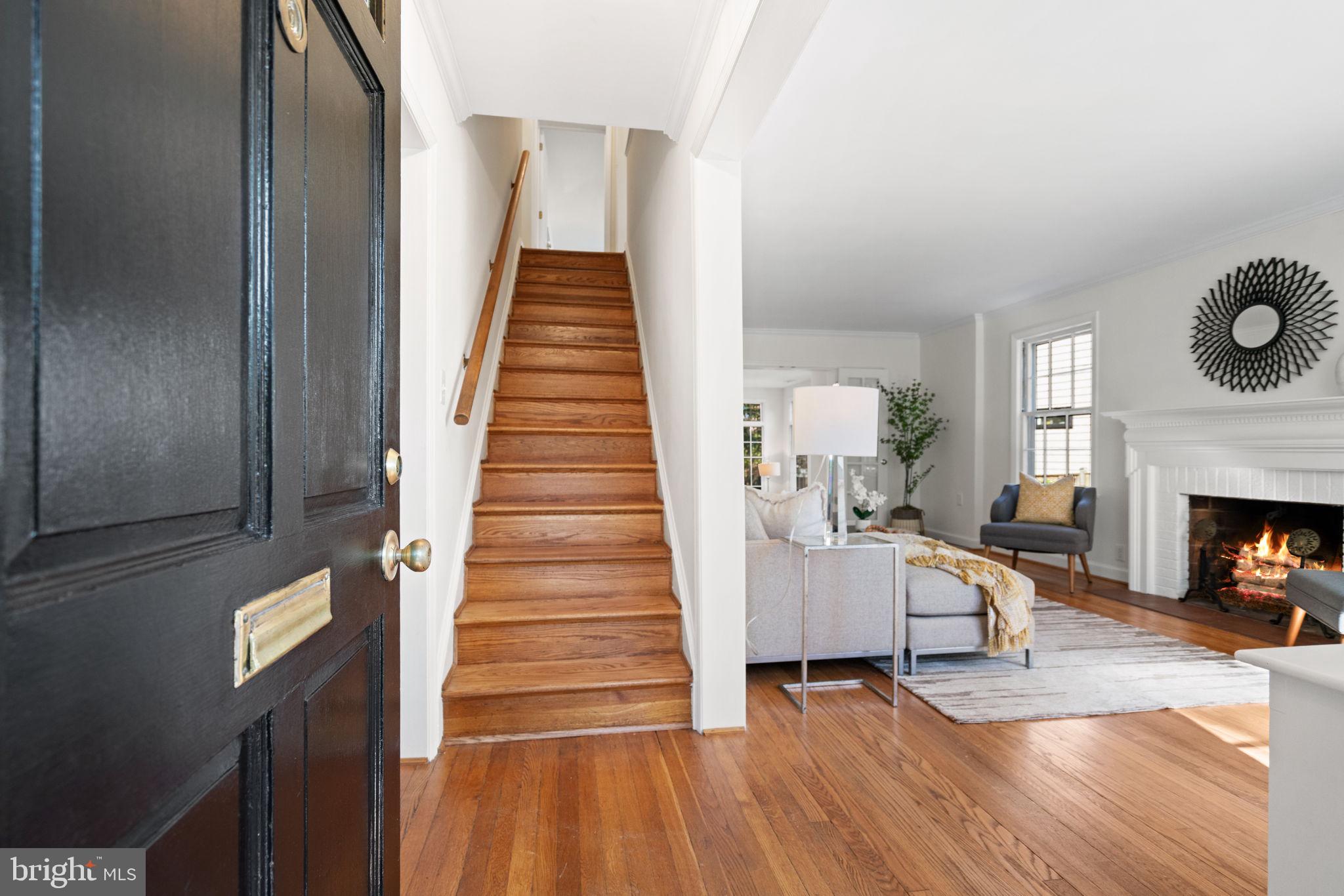 GREENWICH FOREST - Residential