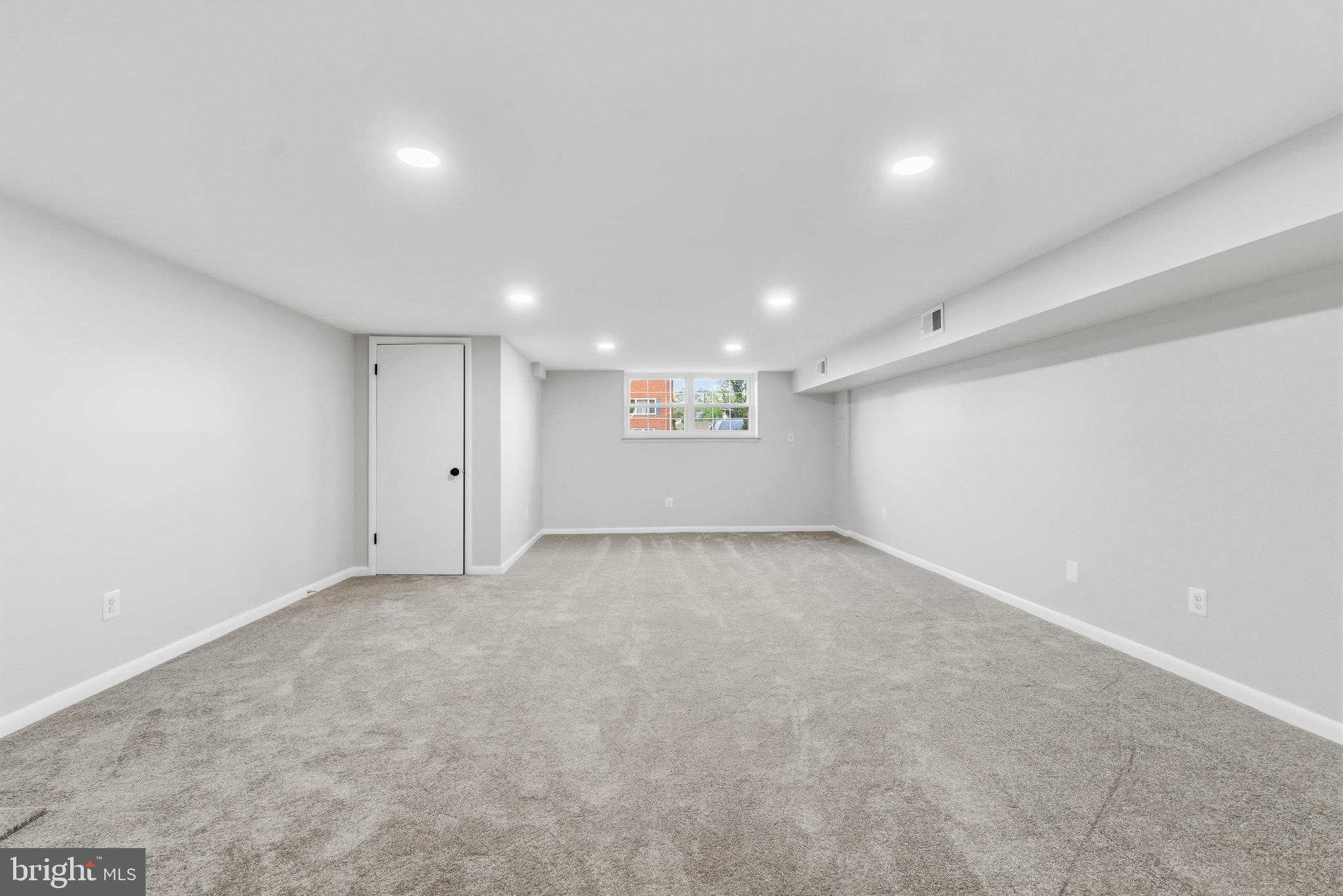 HUNTSMOOR - Residential