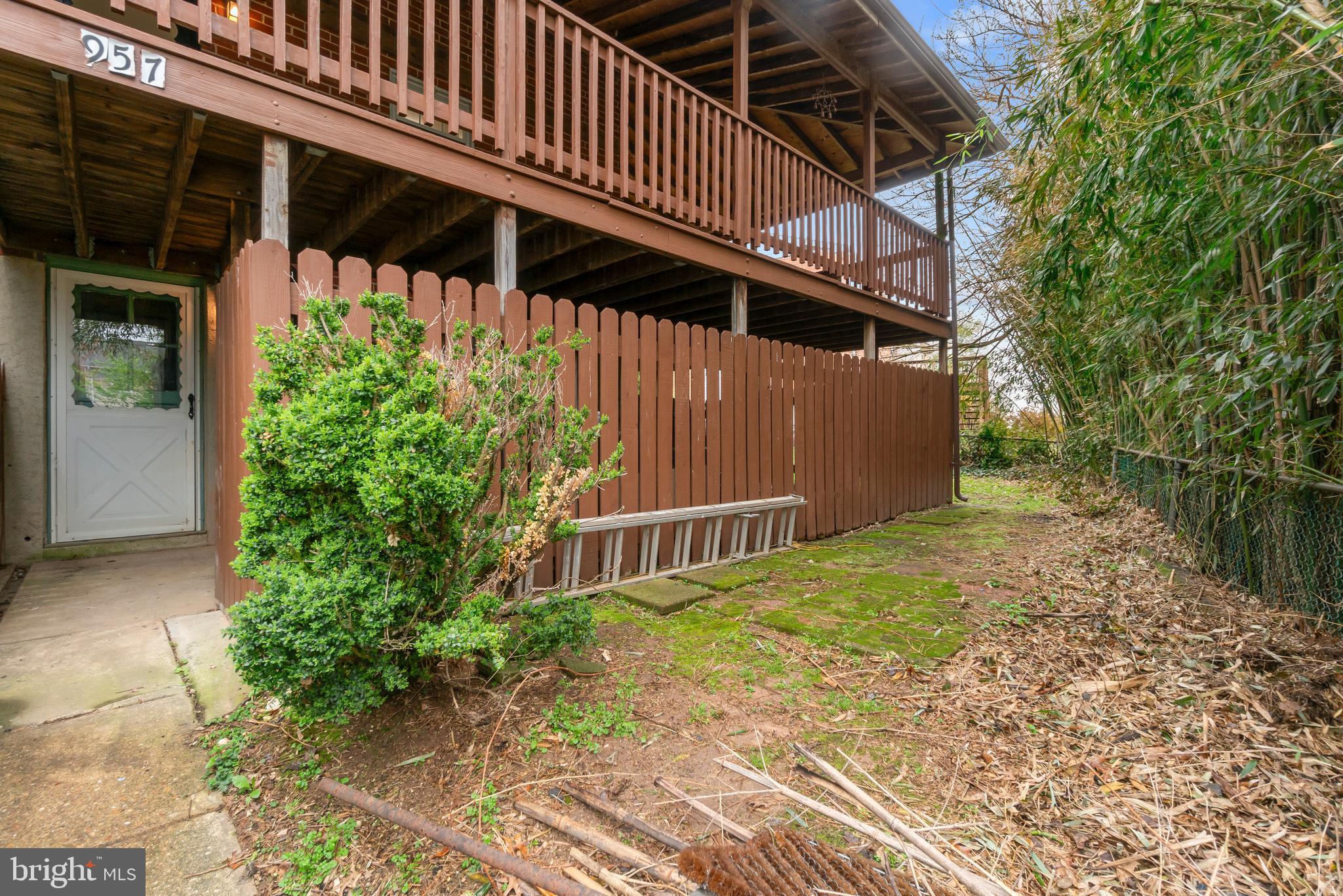 HUNTSMOOR - Residential