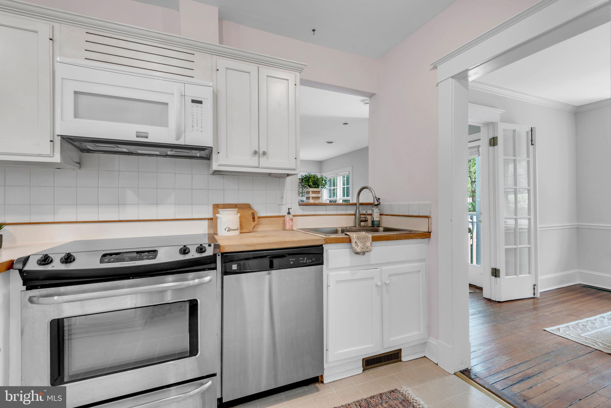 MURRAY HILL - Residential