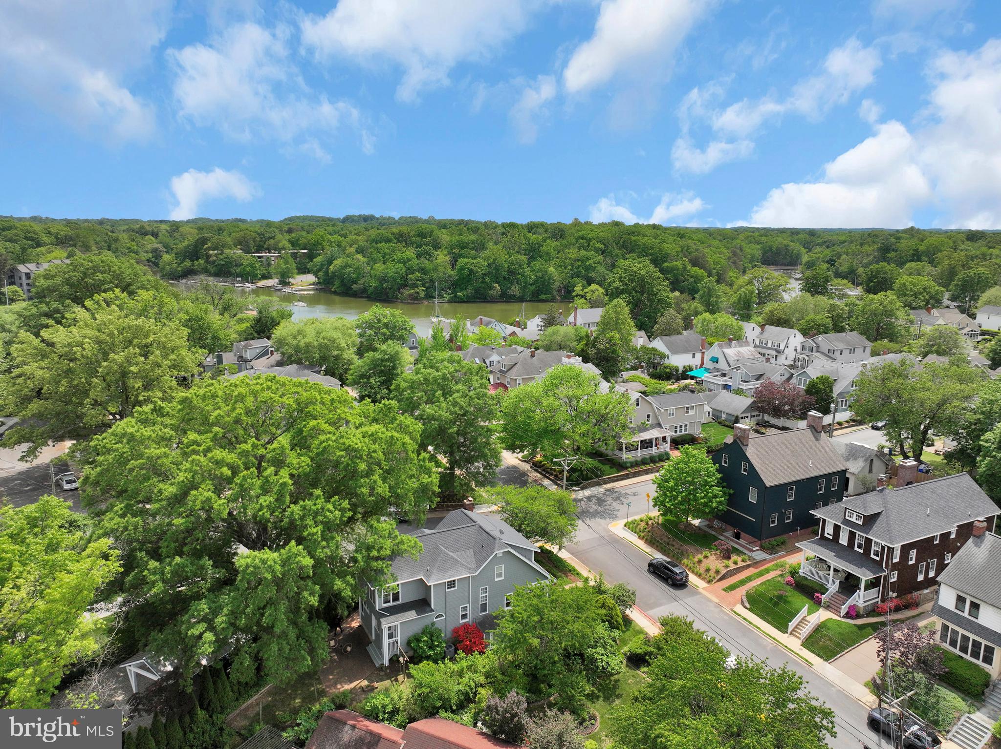 MURRAY HILL - Residential