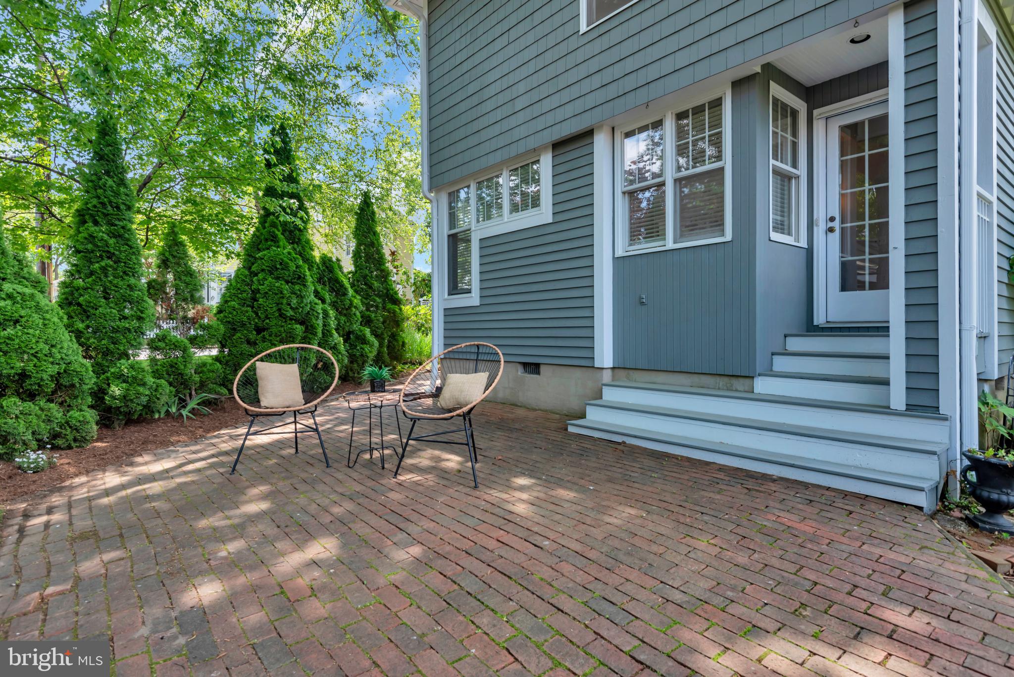 MURRAY HILL - Residential