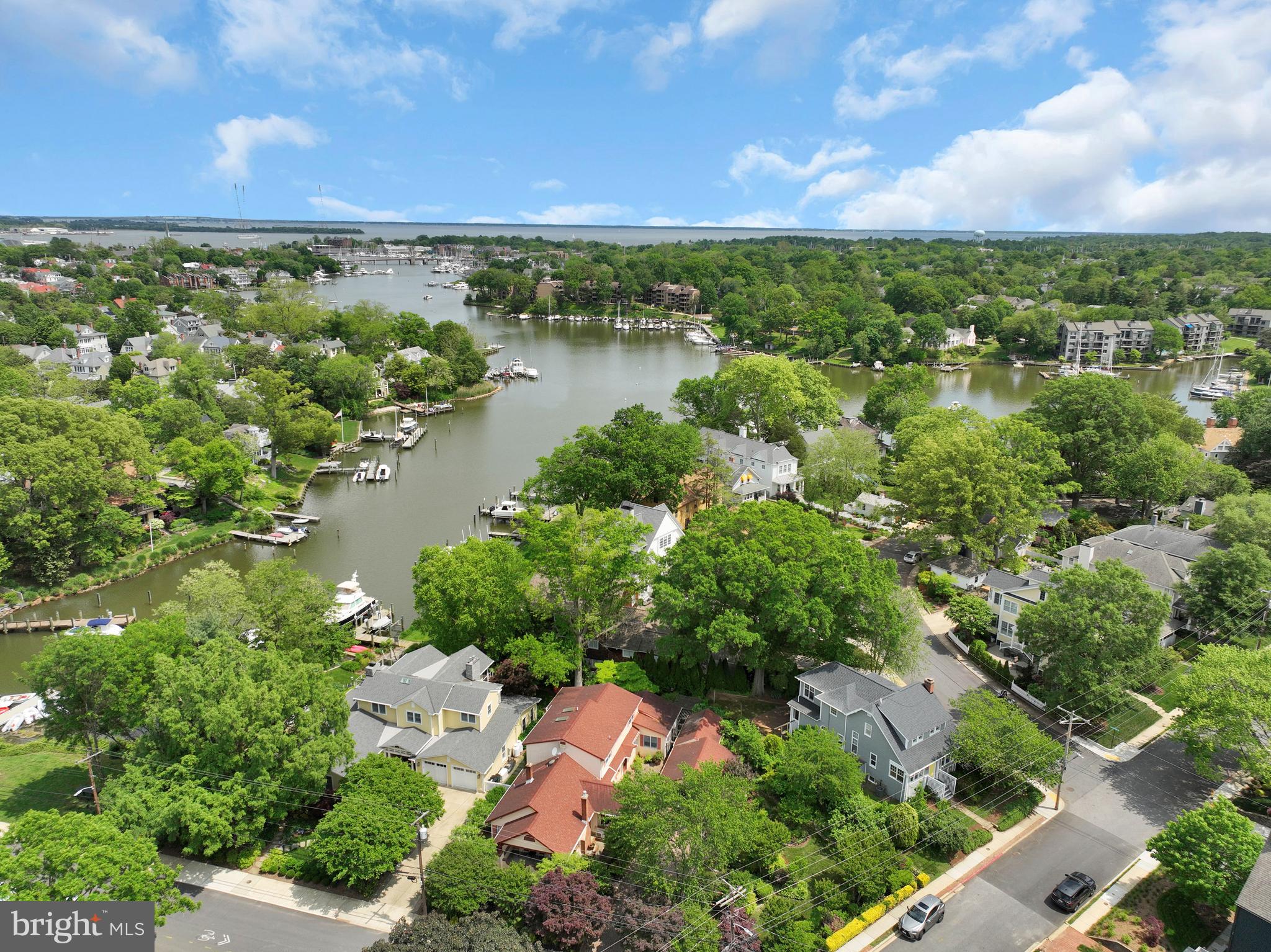 MURRAY HILL - Residential