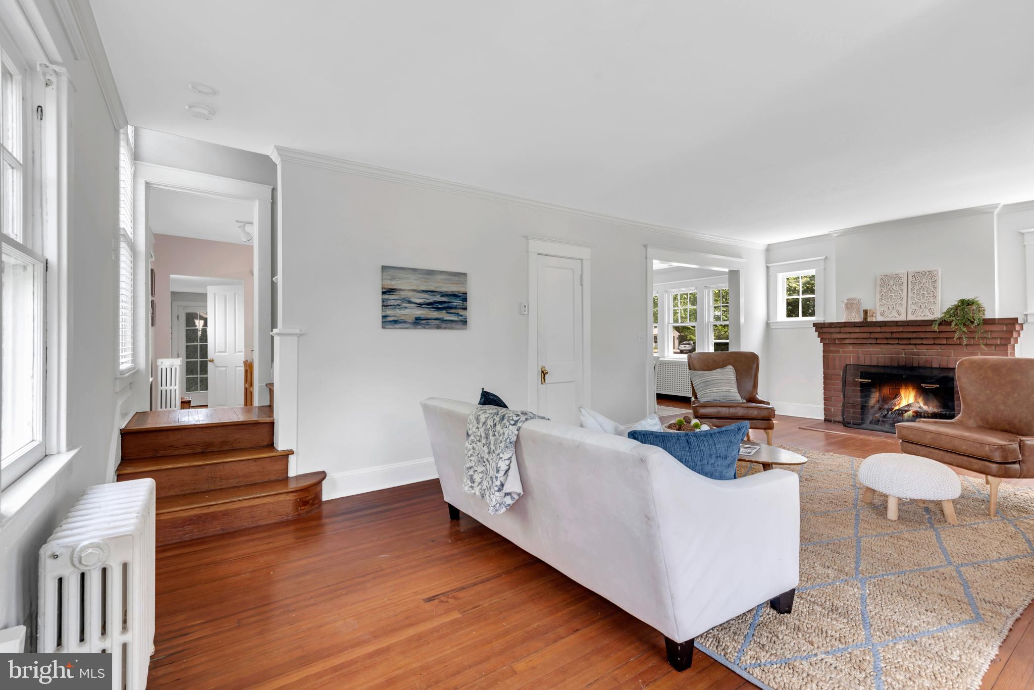 MURRAY HILL - Residential