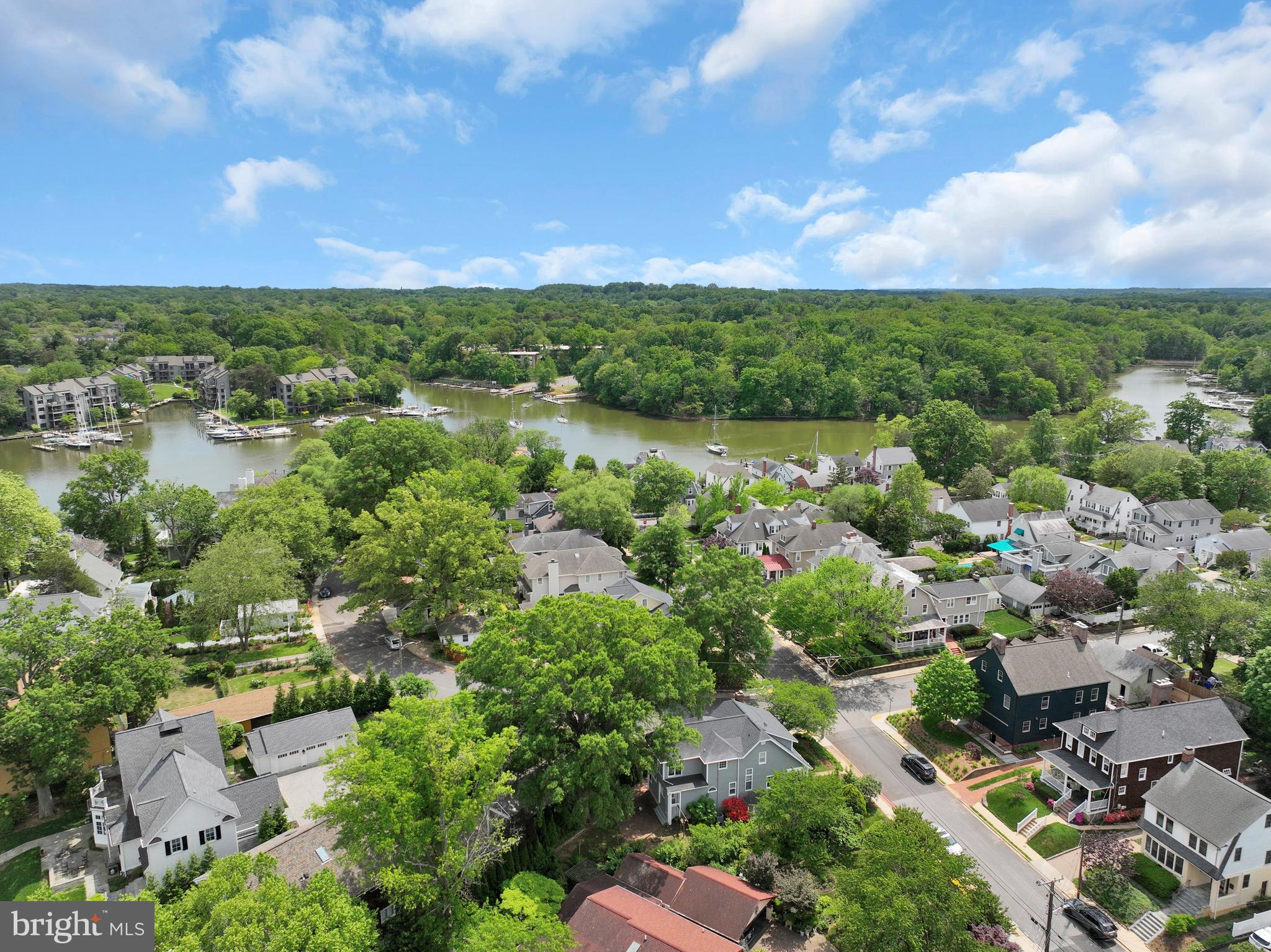 MURRAY HILL - Residential