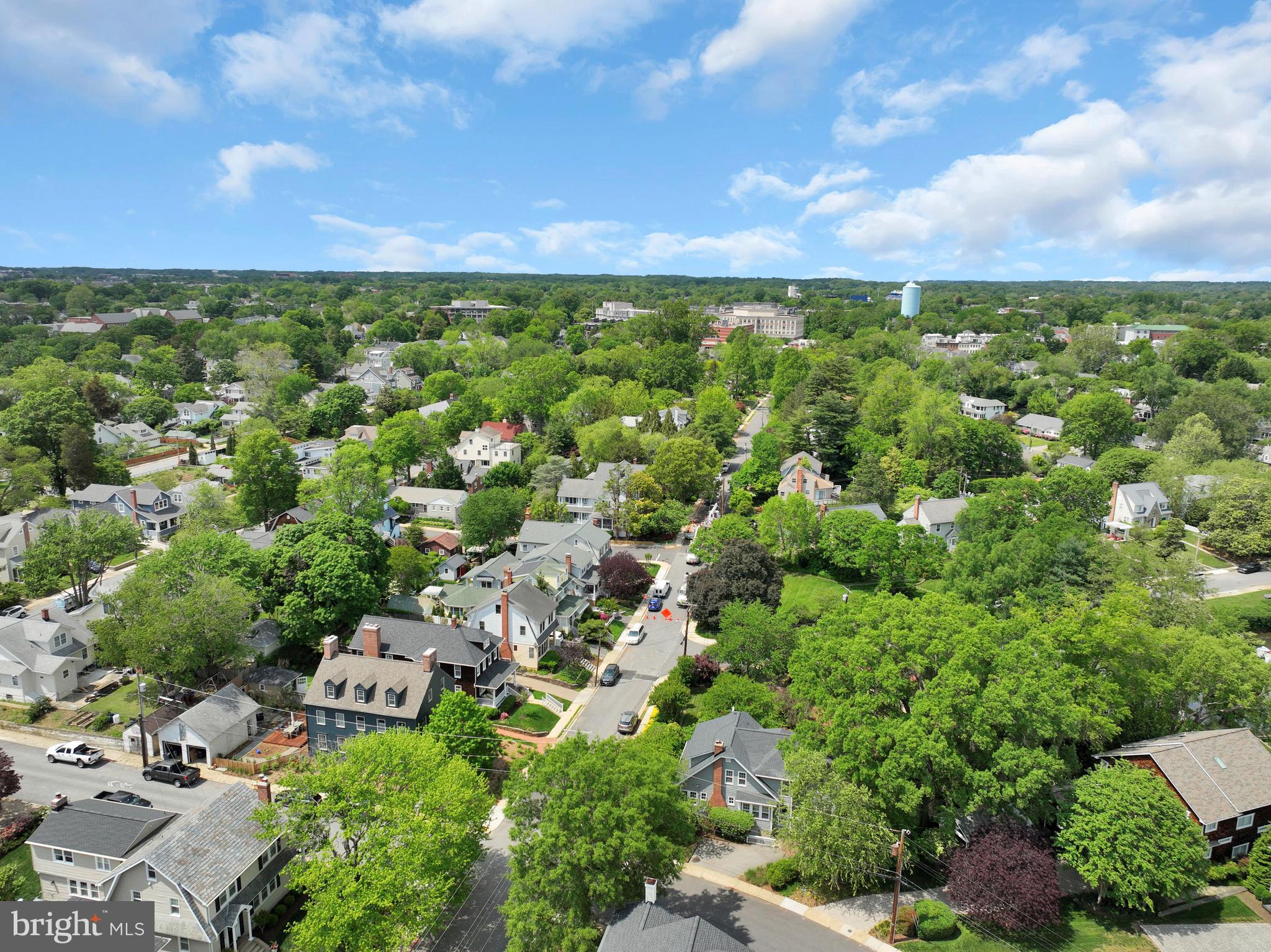 MURRAY HILL - Residential