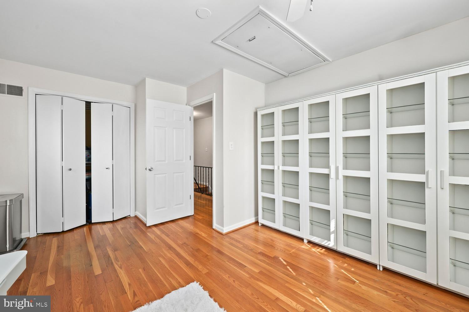 ORANGE HUNT ESTATES - Residential