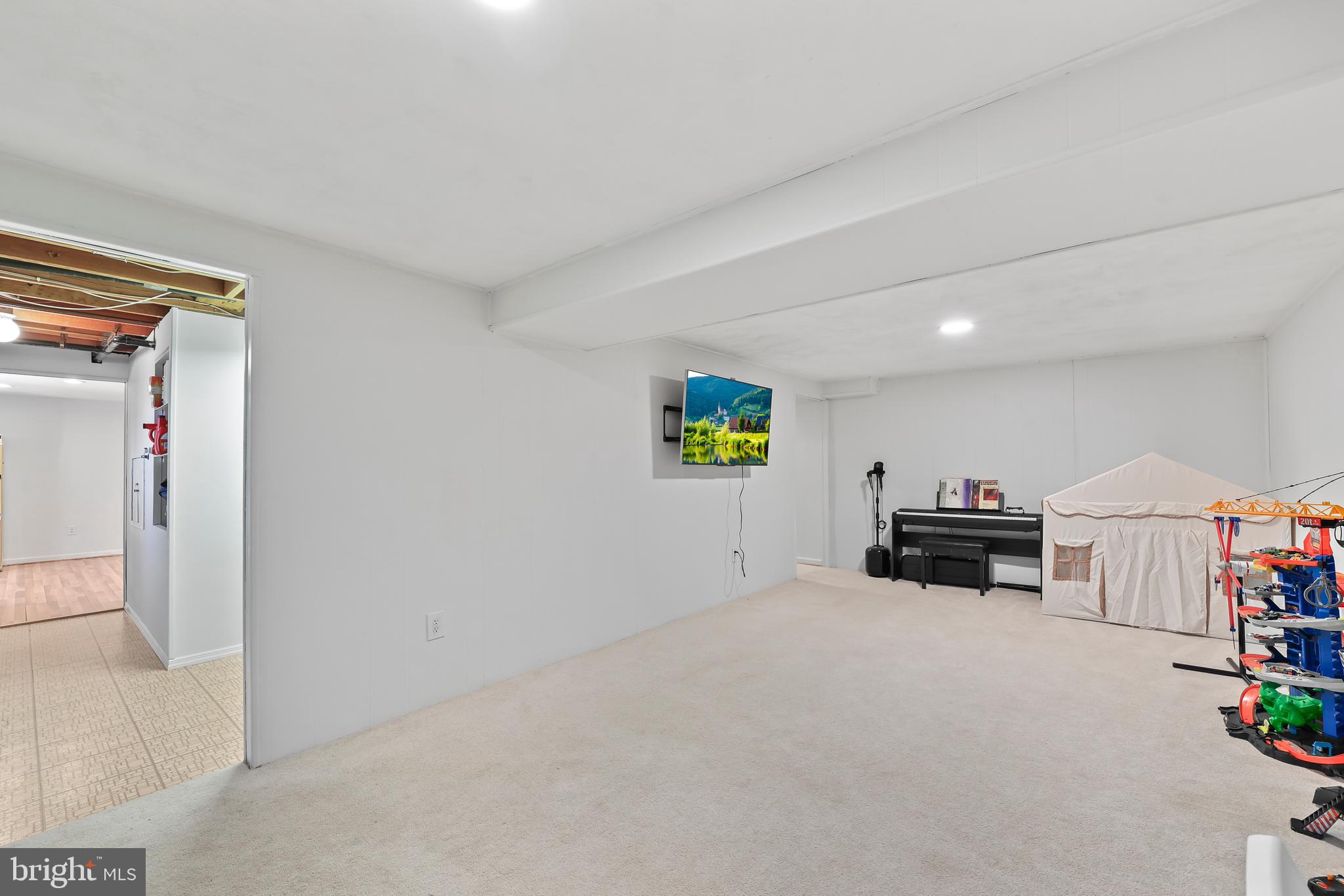 ORANGE HUNT ESTATES - Residential