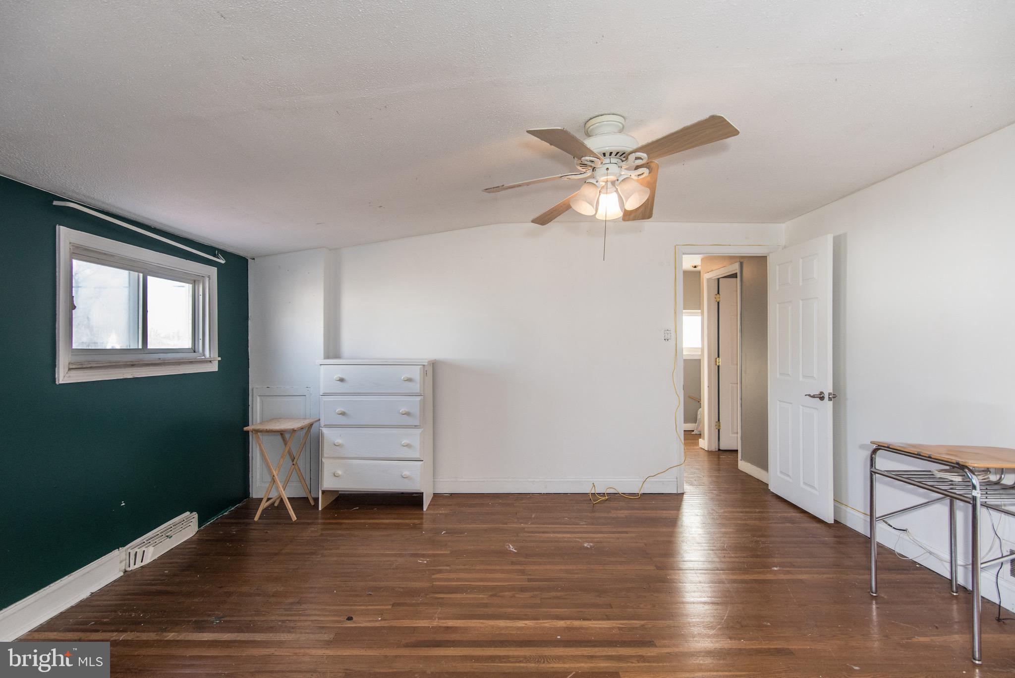 ROSLYN - Residential