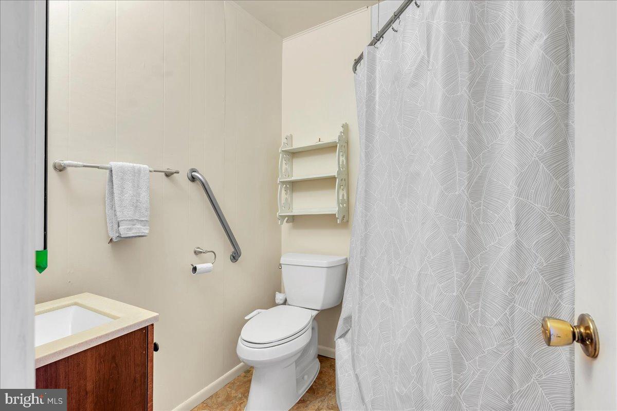 GRAYLYN CREST - Residential