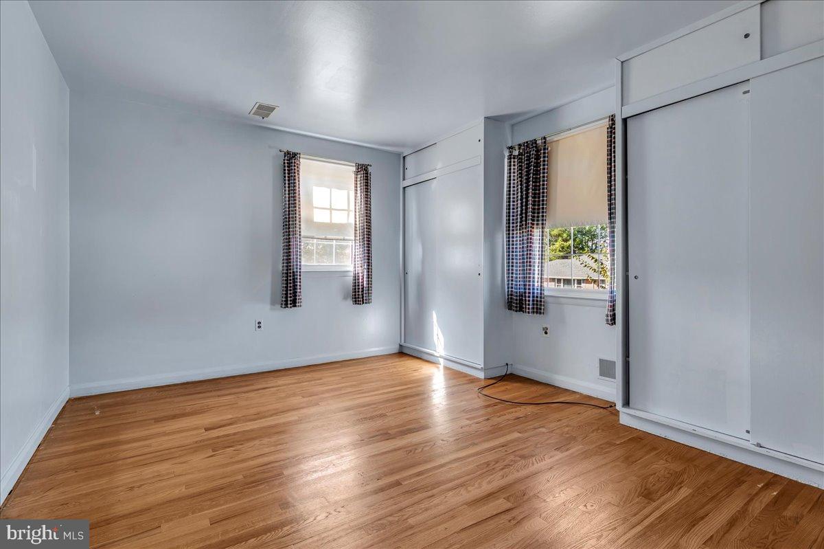 GRAYLYN CREST - Residential