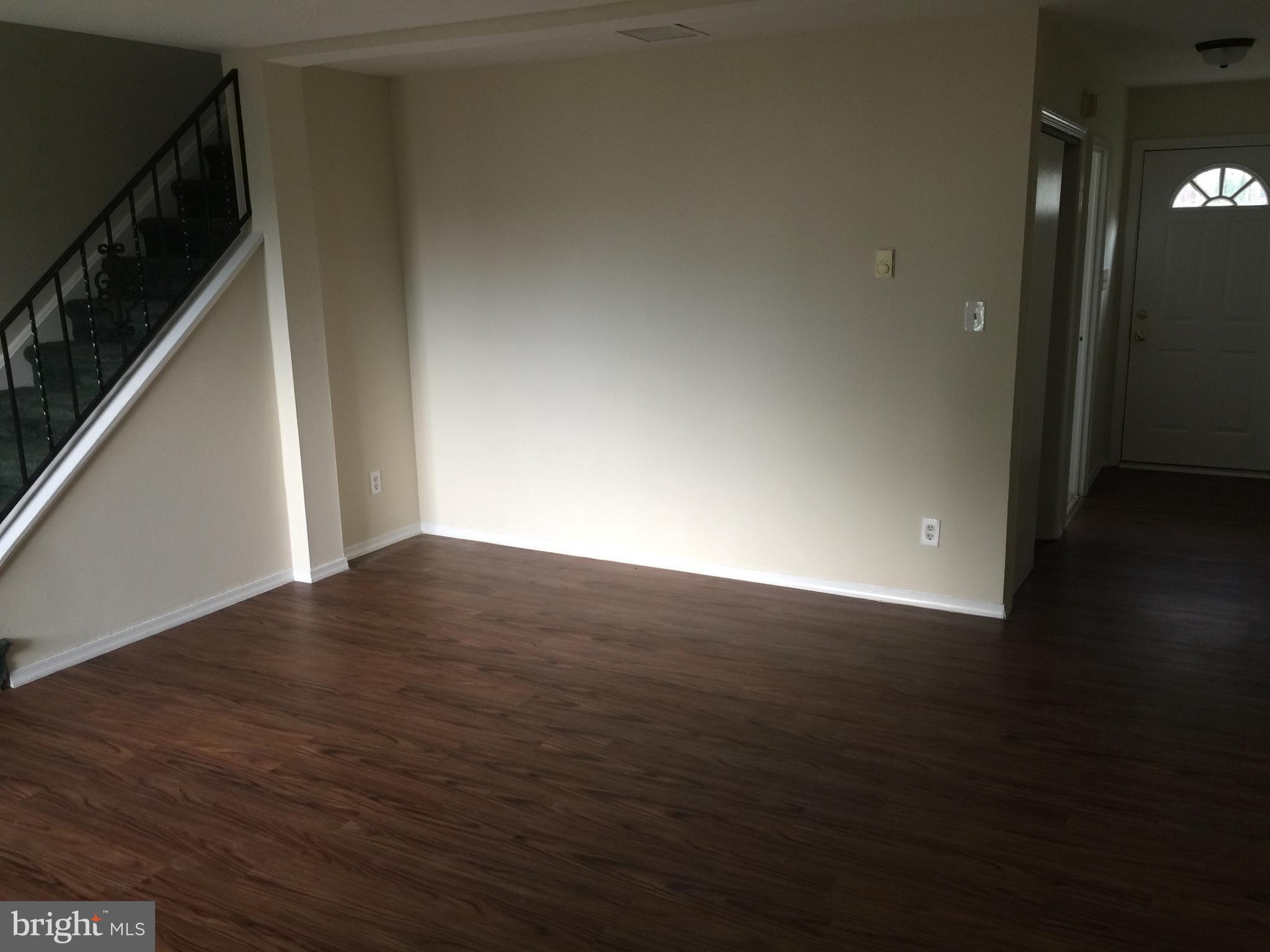 WARWICK VILLAGE - Residential Lease