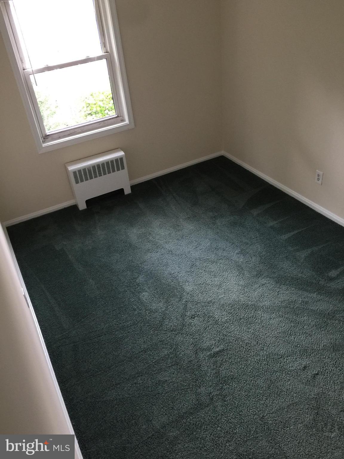 WARWICK VILLAGE - Residential Lease