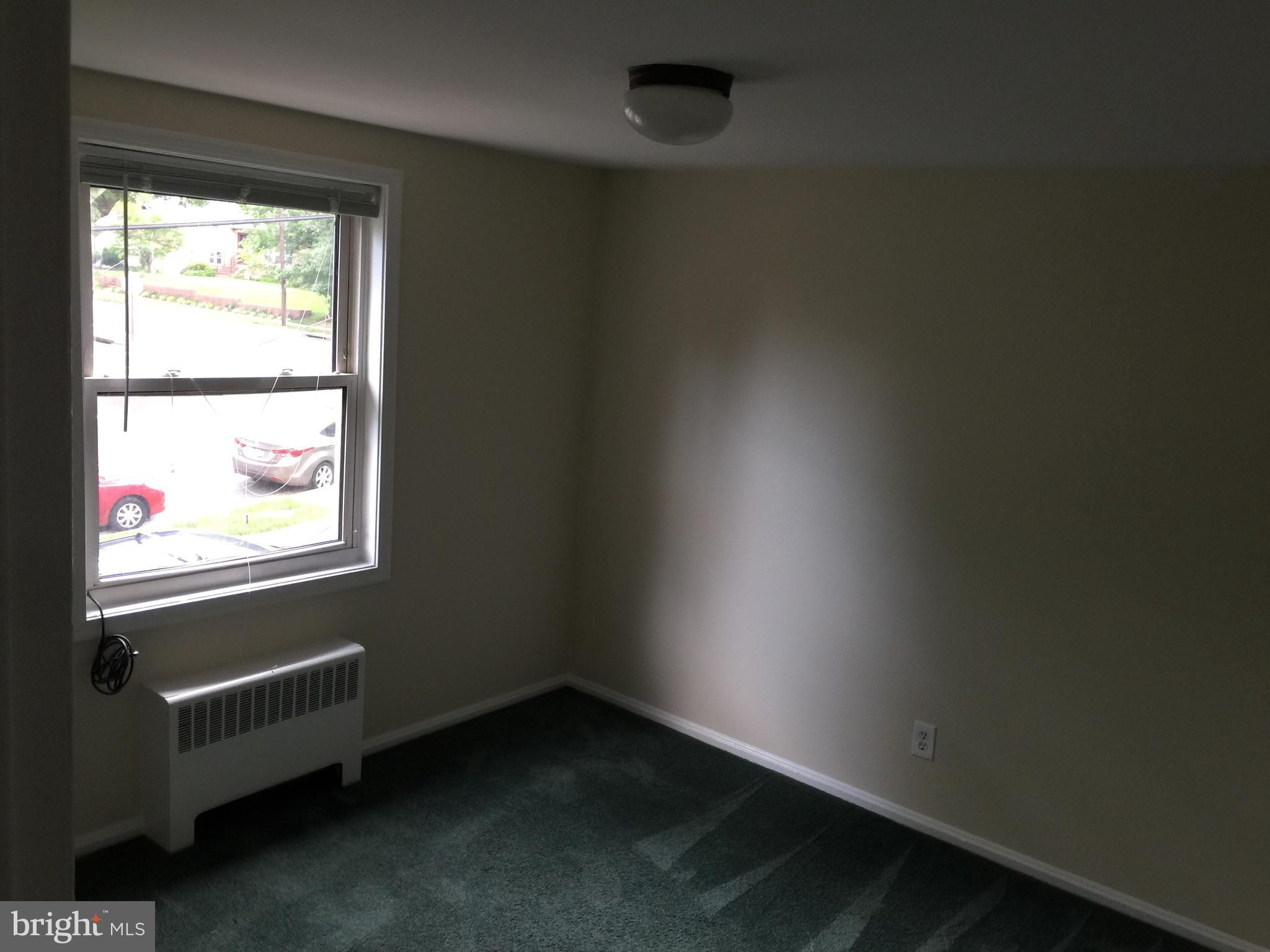 WARWICK VILLAGE - Residential Lease