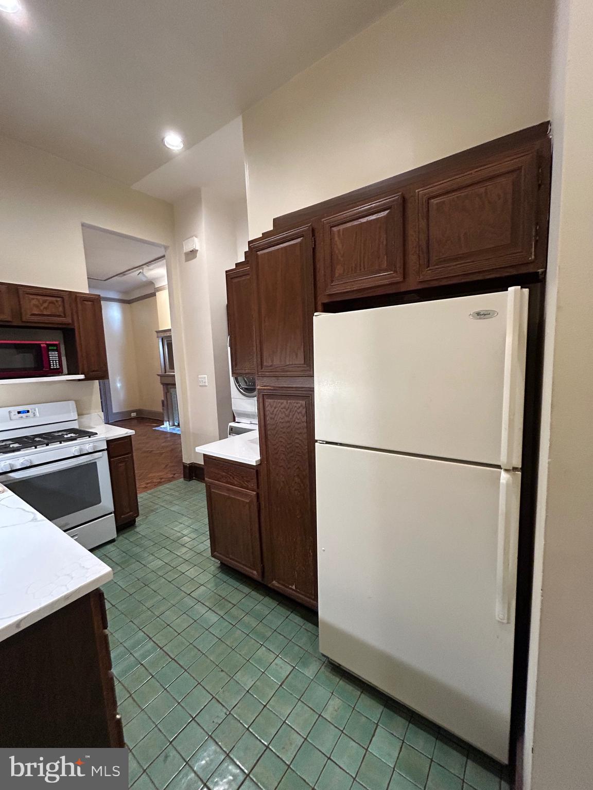 RESERVOIR HILL - Residential Lease