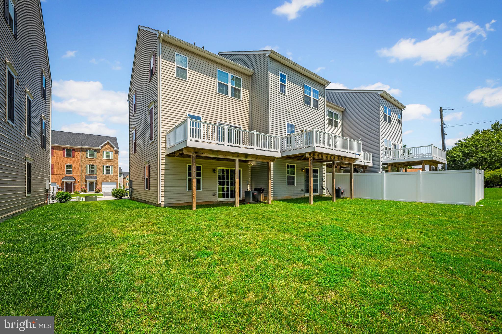 ROCKDALE VILLAGE - Residential