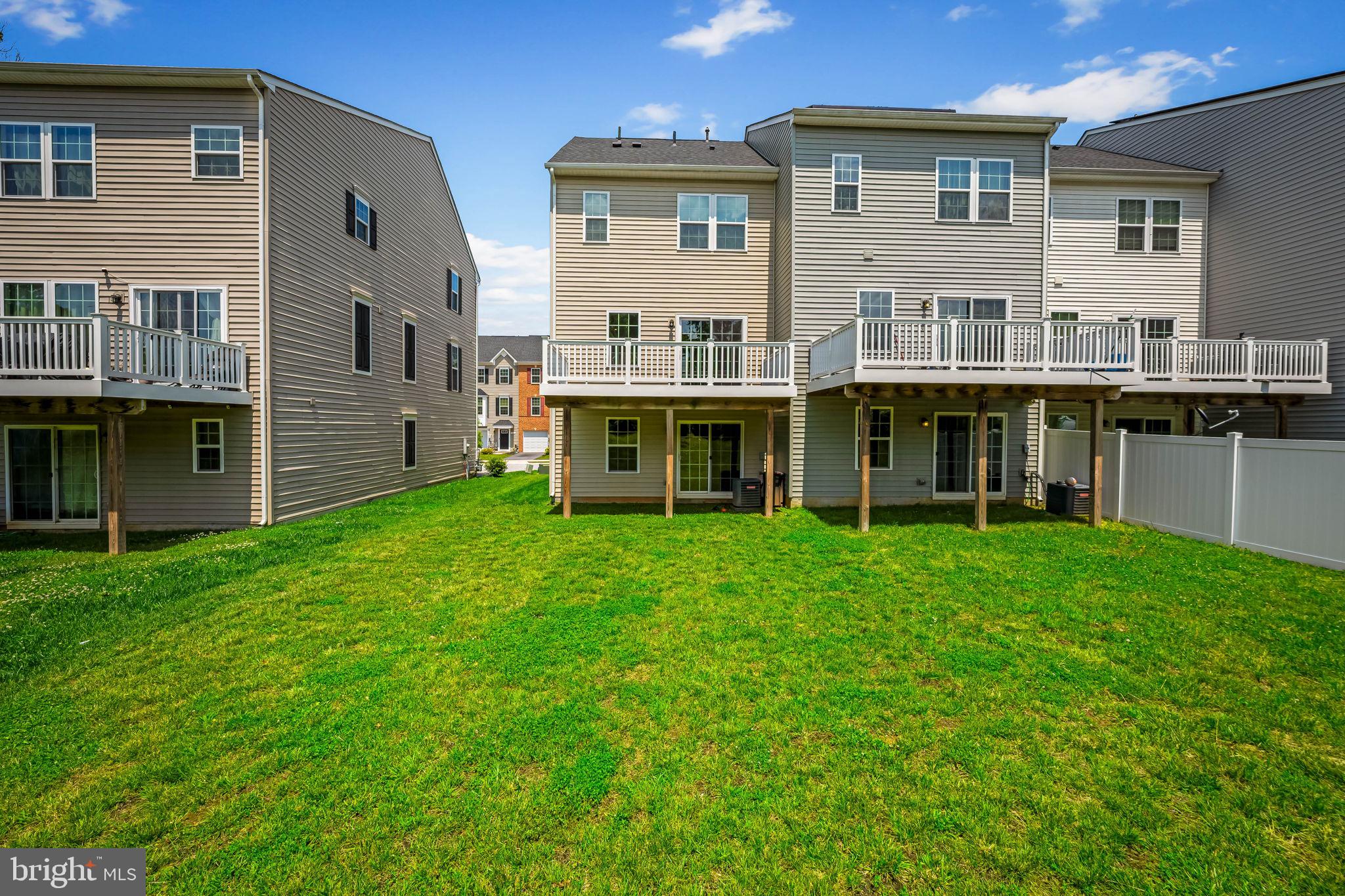 ROCKDALE VILLAGE - Residential