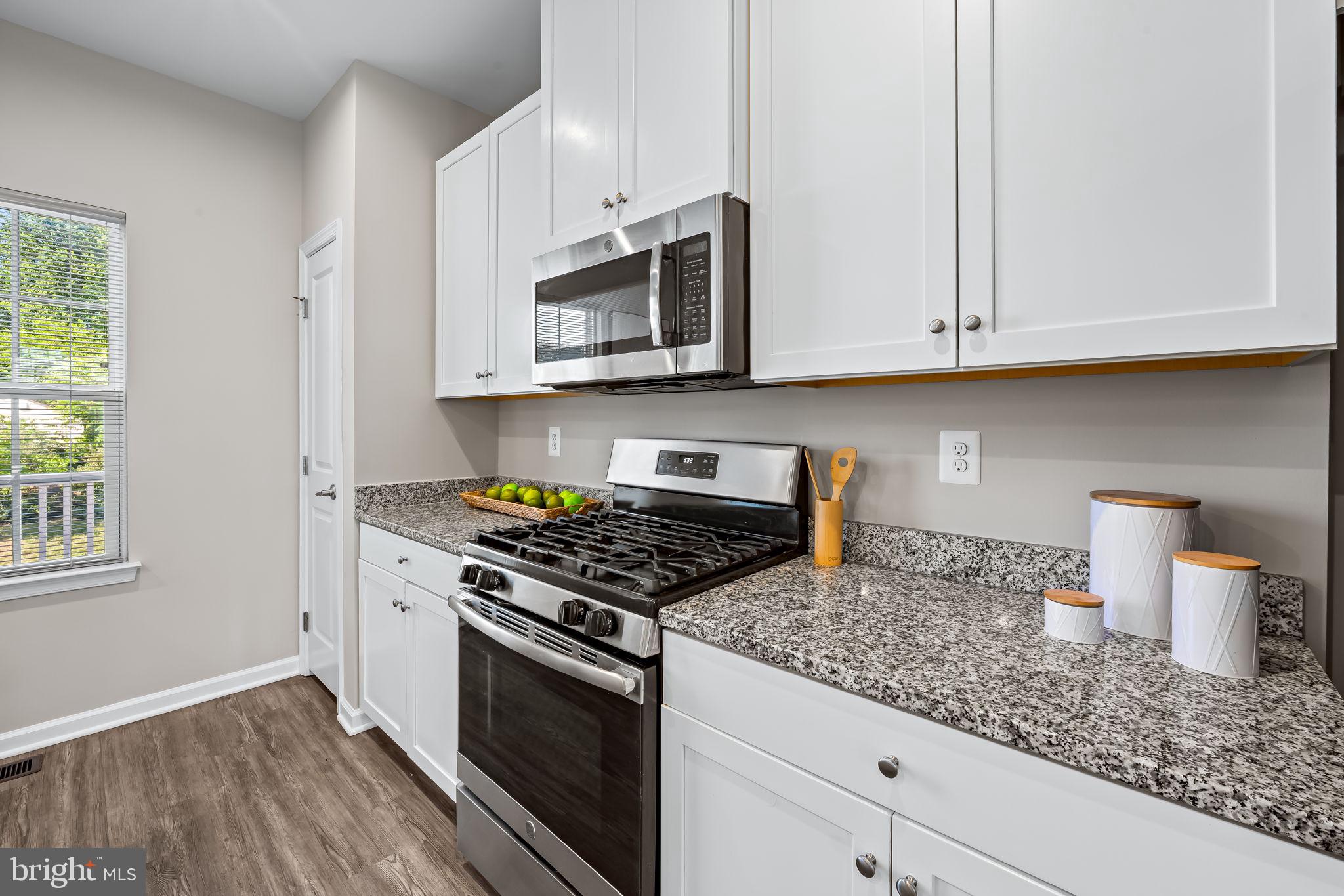 ROCKDALE VILLAGE - Residential