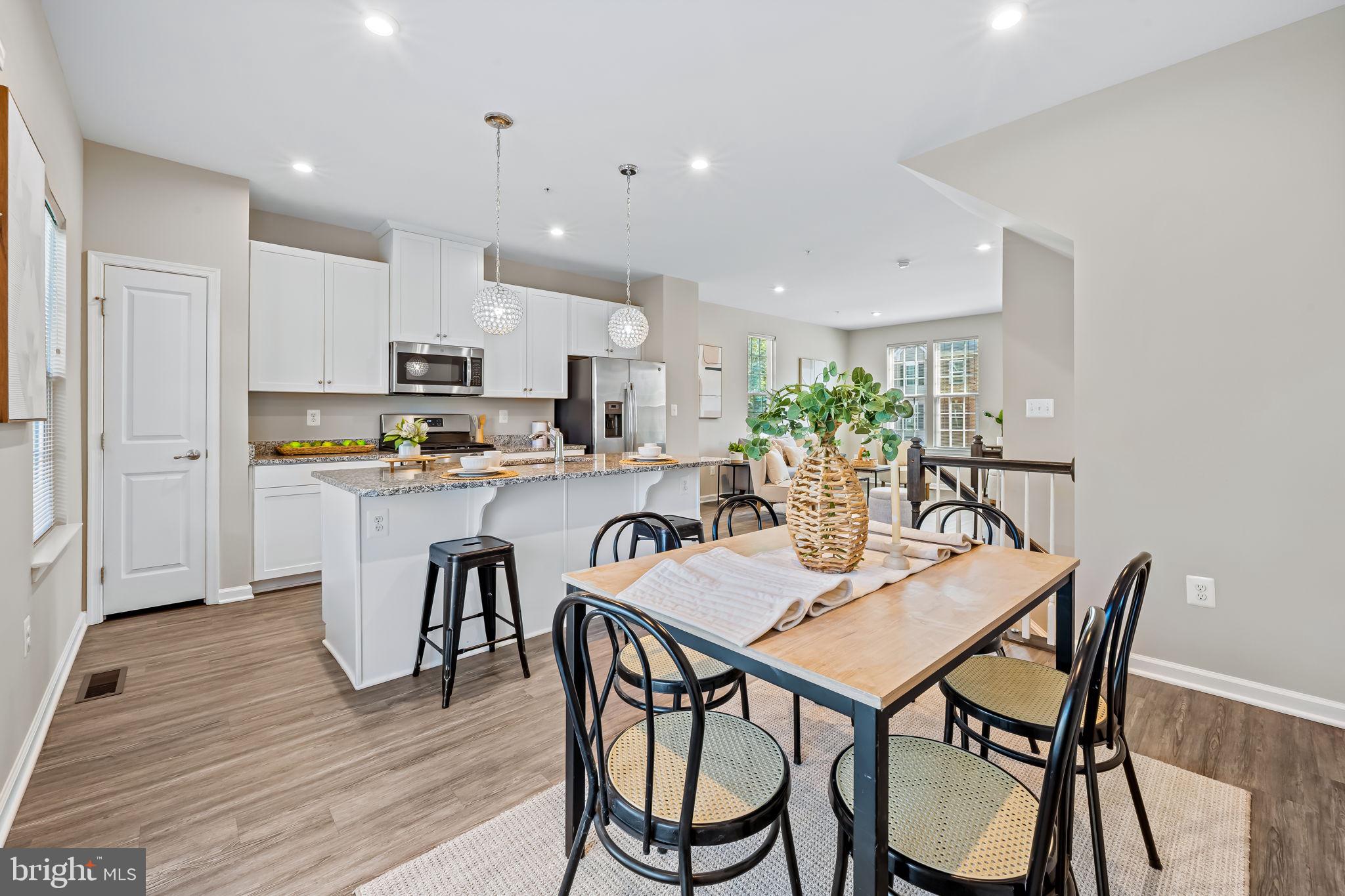 ROCKDALE VILLAGE - Residential