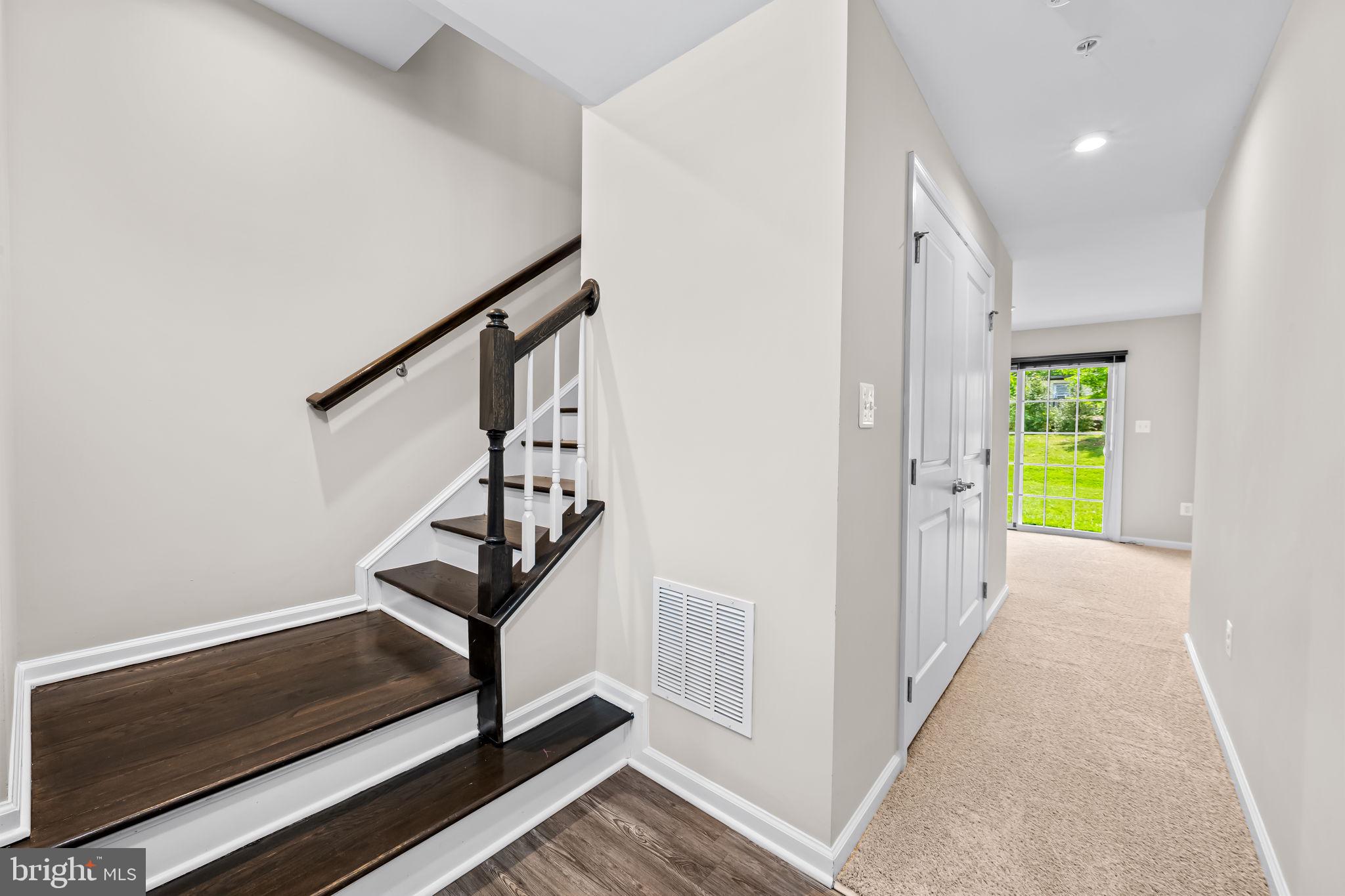 ROCKDALE VILLAGE - Residential