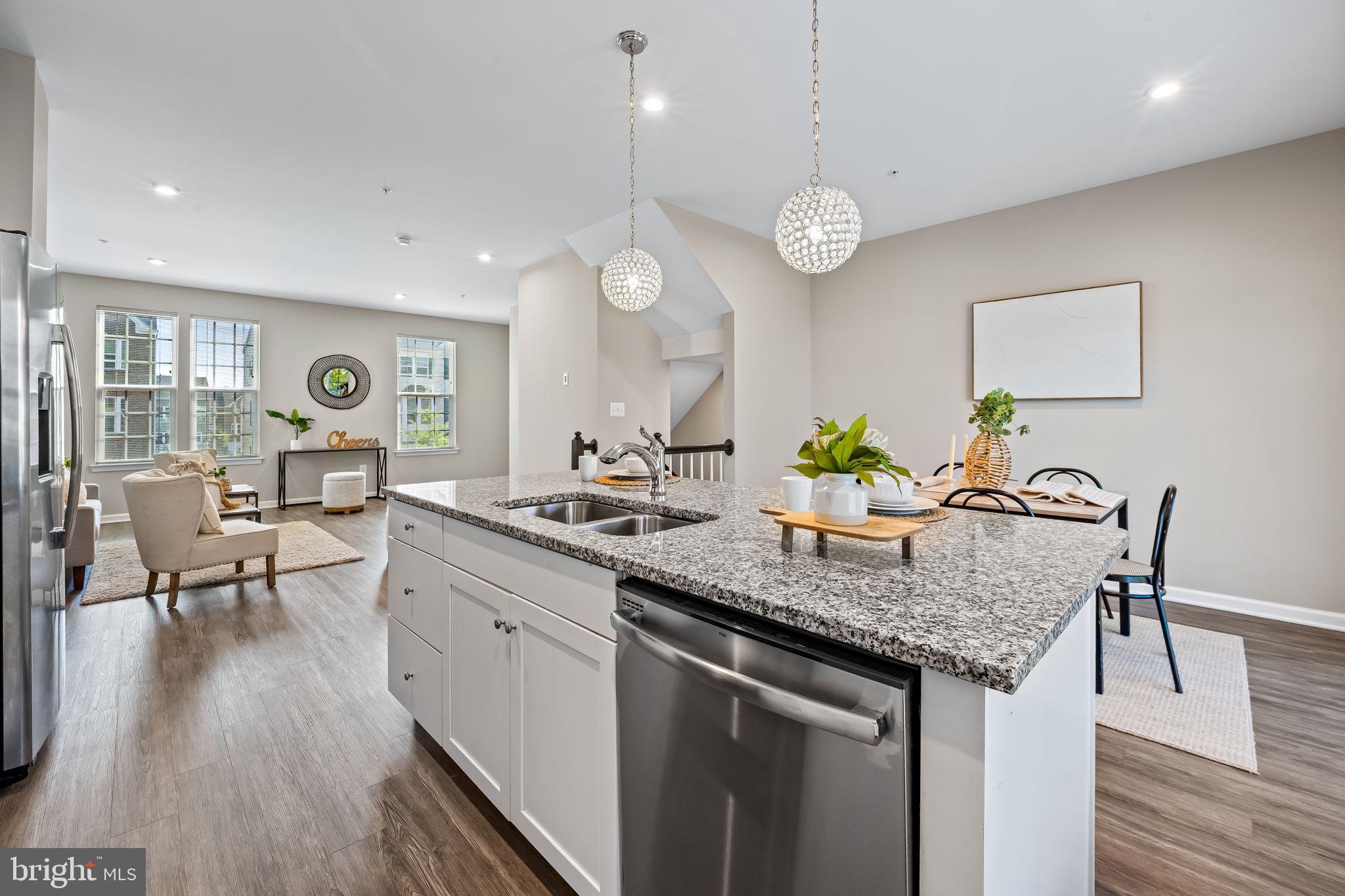 ROCKDALE VILLAGE - Residential