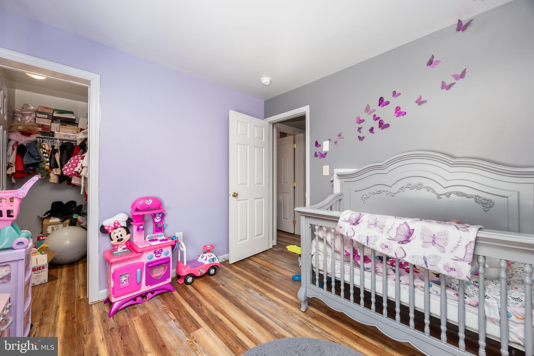 CHESAPEAKE PLACE - Residential