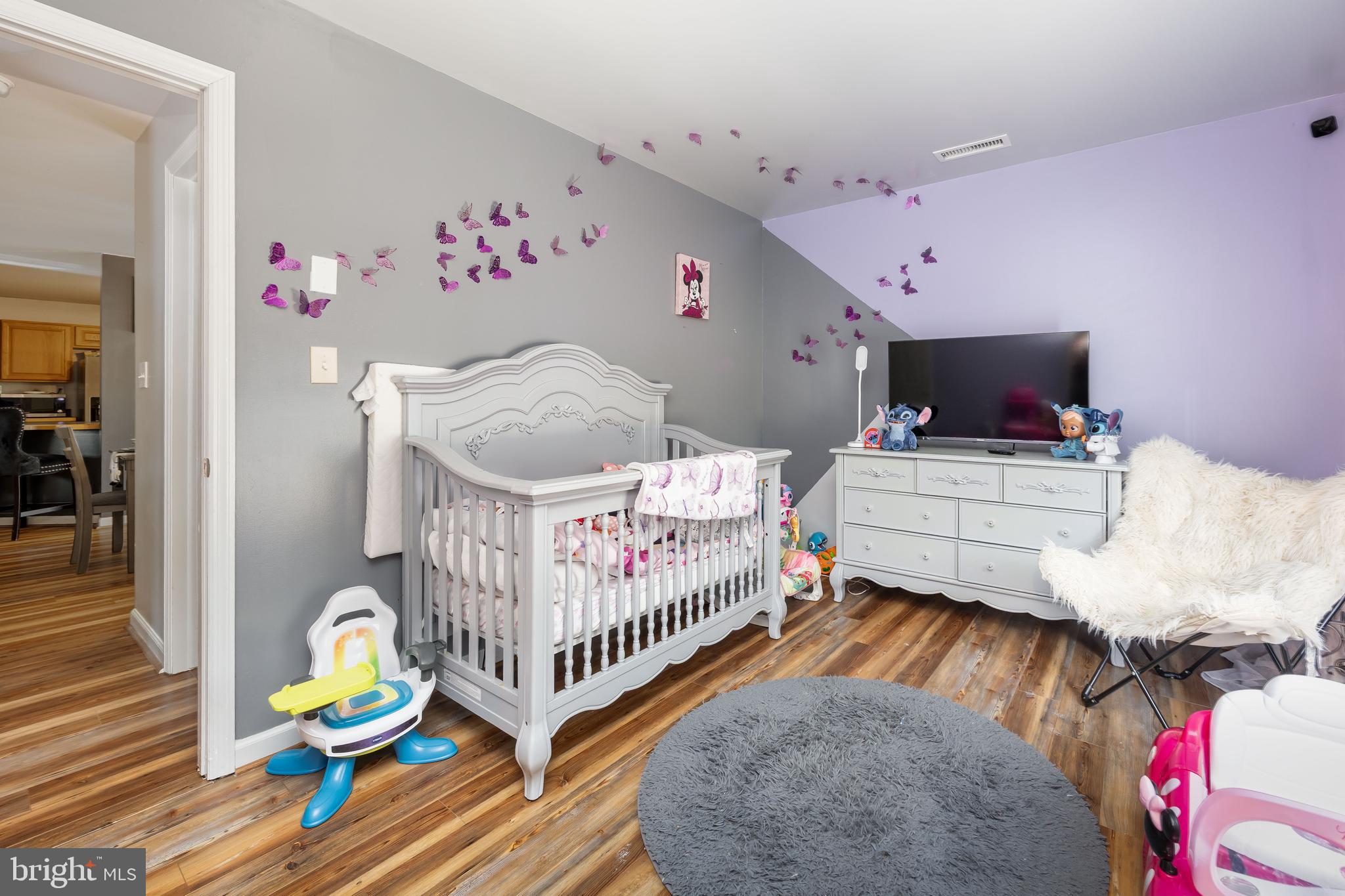 CHESAPEAKE PLACE - Residential