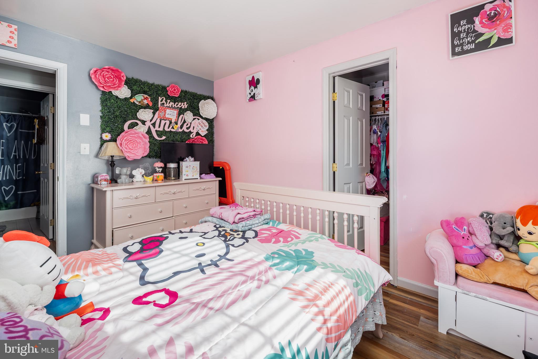 CHESAPEAKE PLACE - Residential