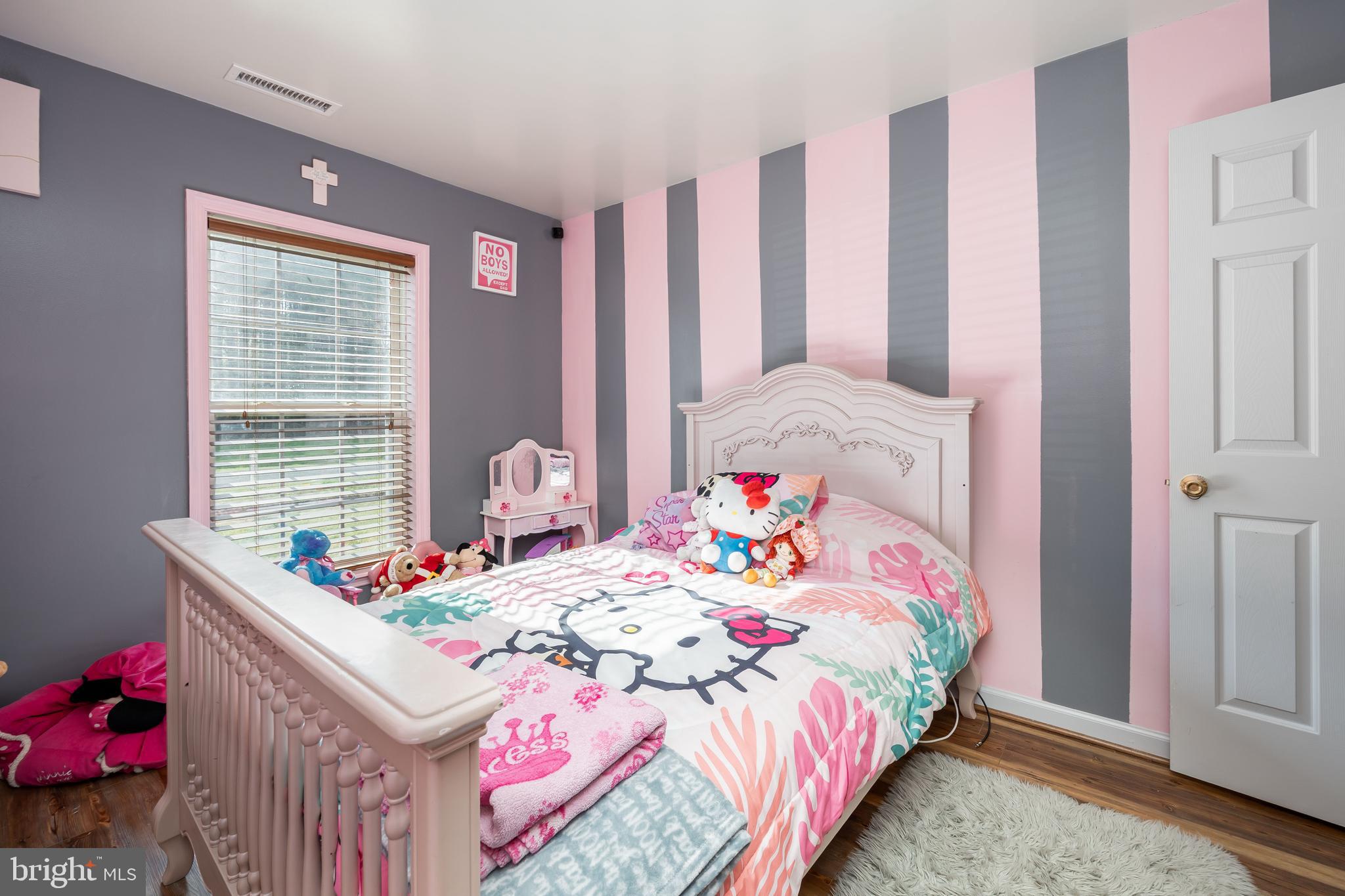 CHESAPEAKE PLACE - Residential