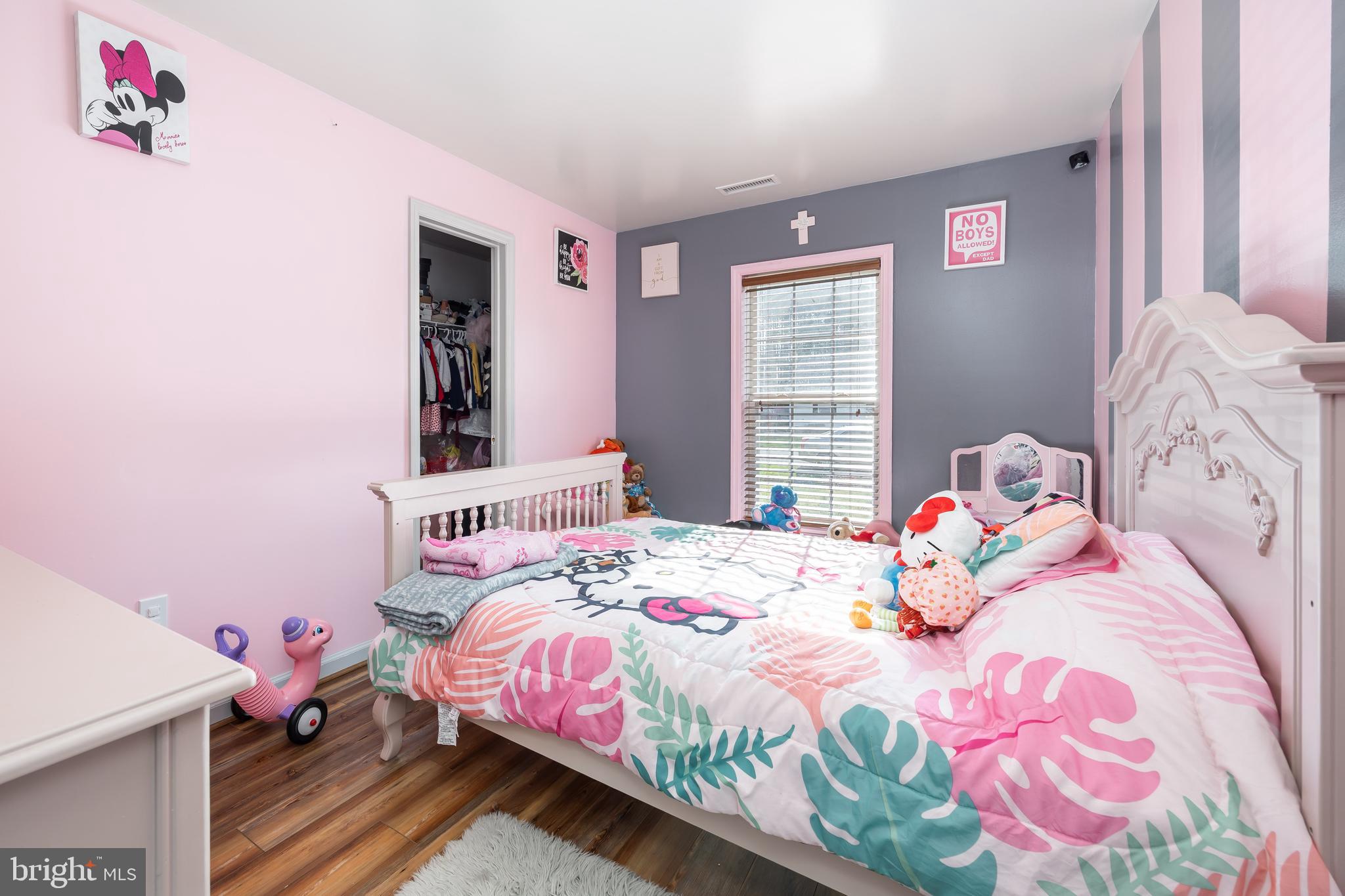 CHESAPEAKE PLACE - Residential