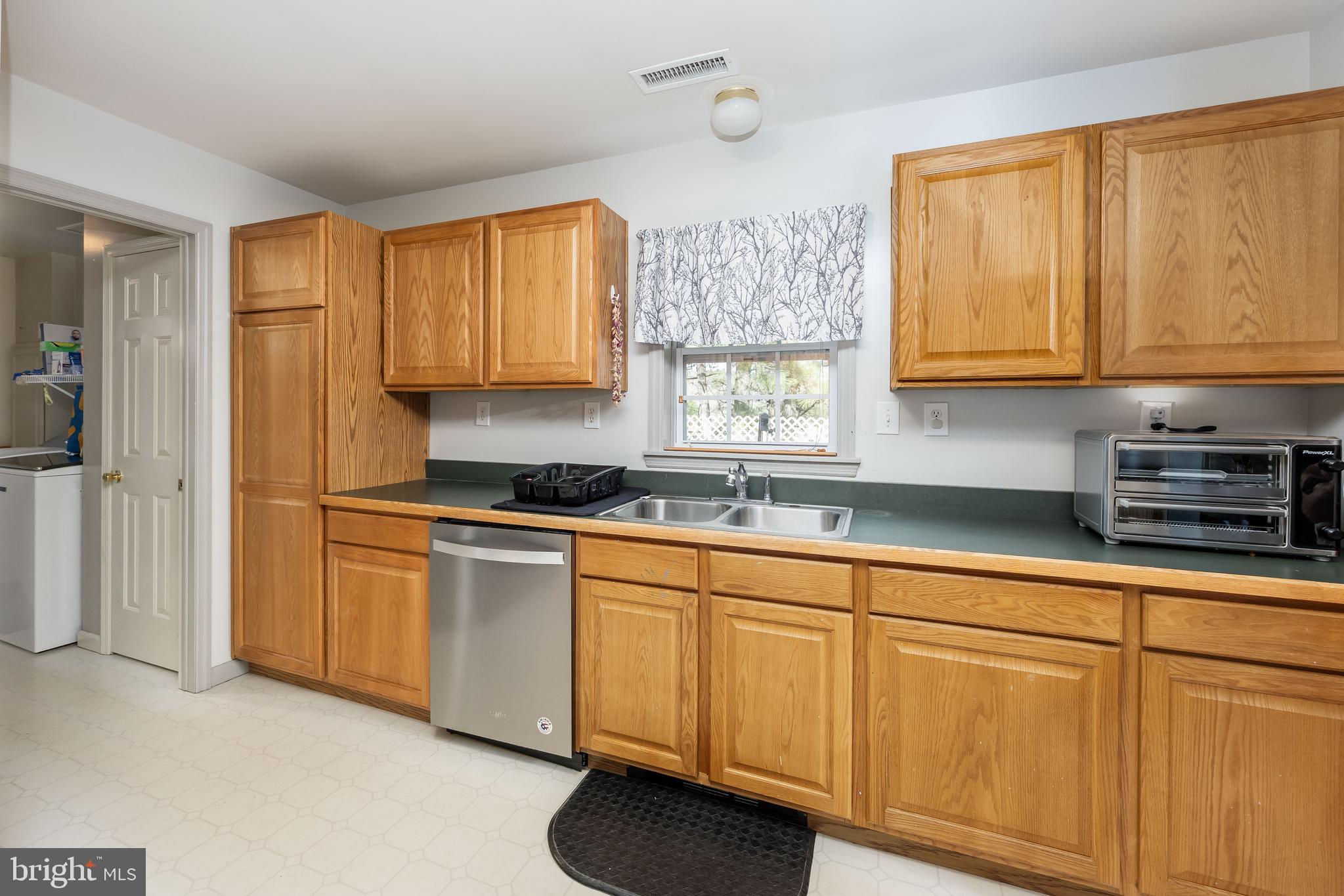 CHESAPEAKE PLACE - Residential