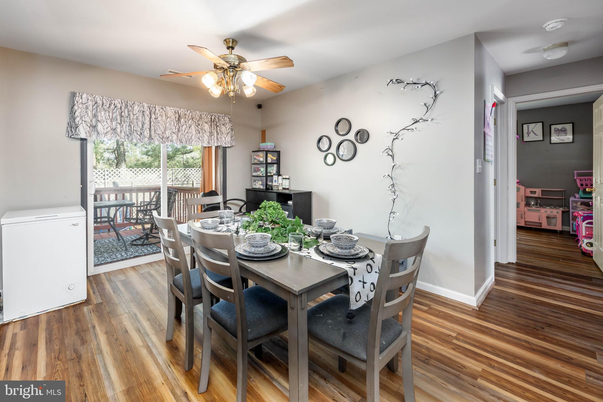 CHESAPEAKE PLACE - Residential